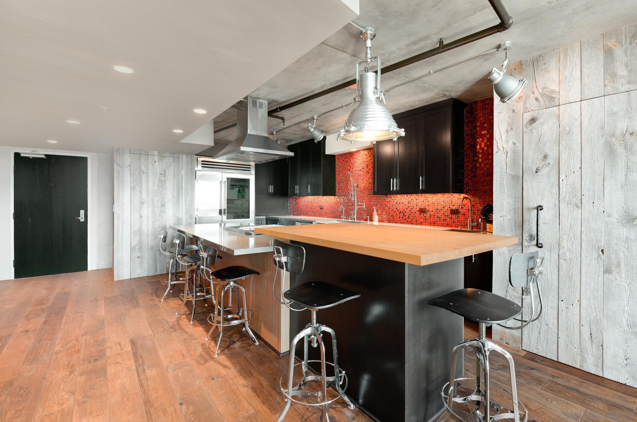 Detail Gallery Image 10 of 26 For 1780  Kettner Blvd  515, San Diego,  CA 92101 - 3 Beds | 2 Baths