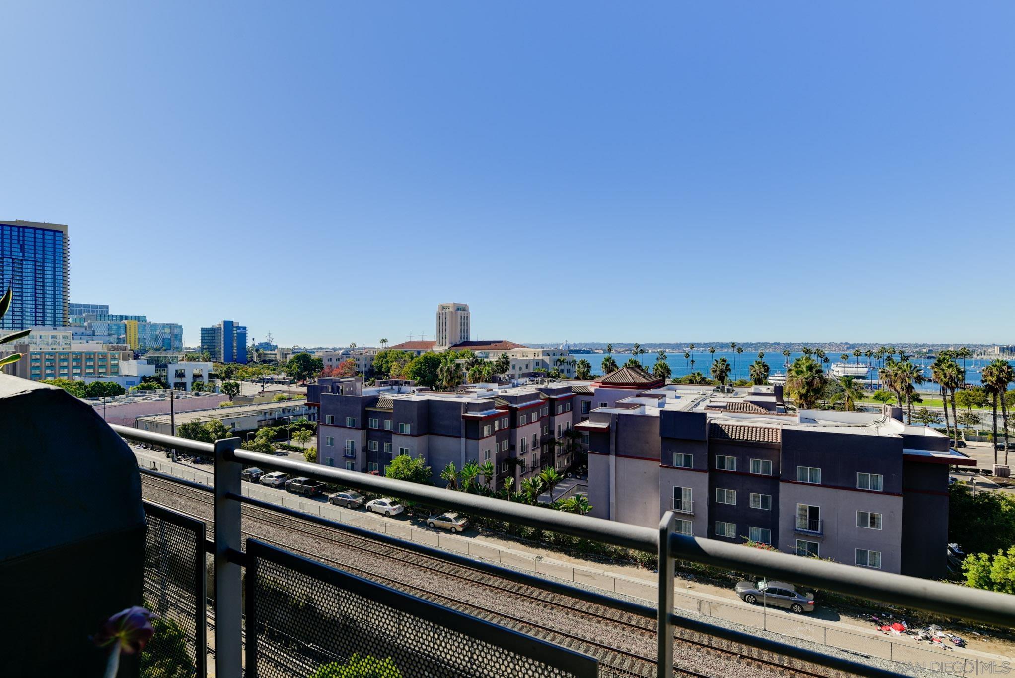 Detail Gallery Image 8 of 26 For 1780  Kettner Blvd  515, San Diego,  CA 92101 - 3 Beds | 2 Baths