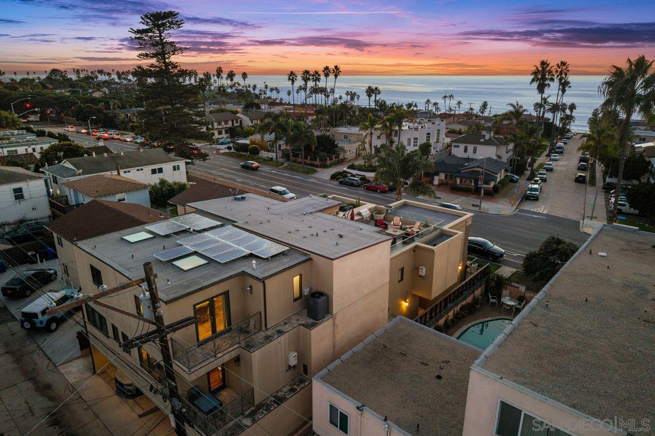 Front Image Thumbnail for SD250045691