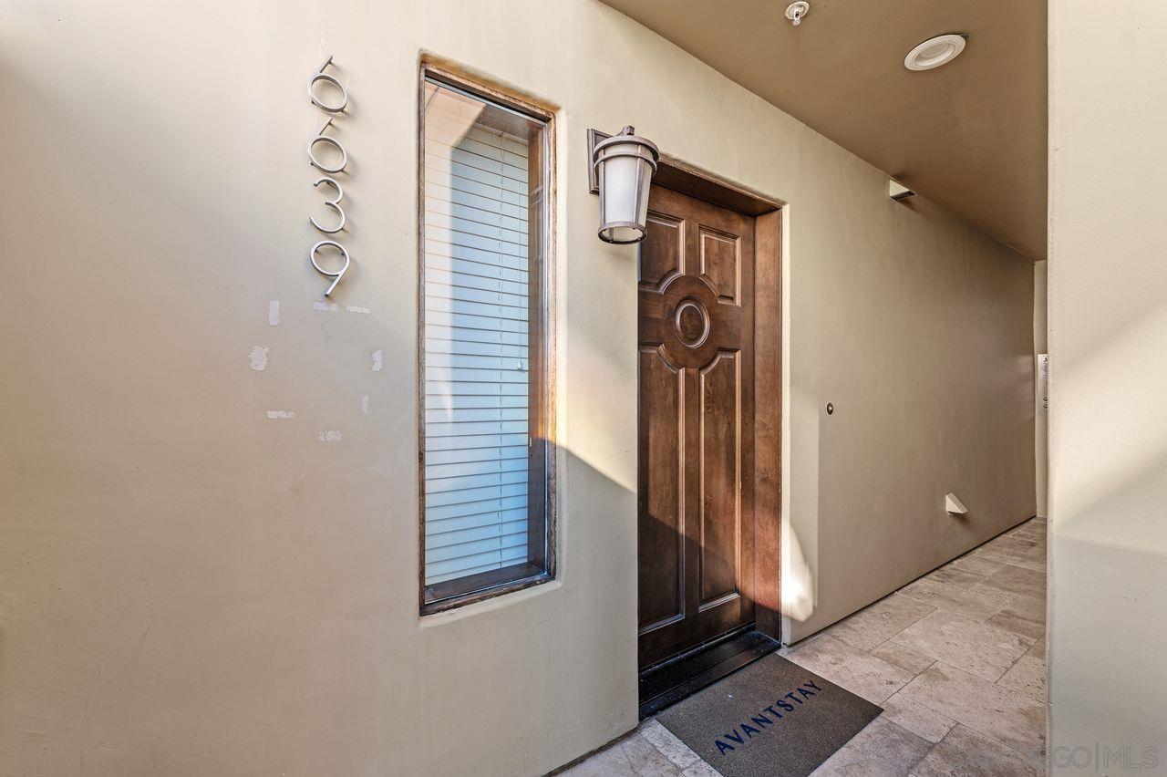 Detail Gallery Image 13 of 60 For 6639  La Jolla Blvd, La Jolla,  CA 92037 - 3 Beds | 2/2 Baths