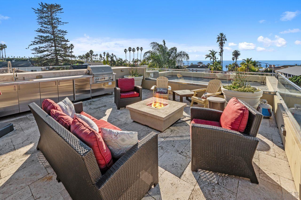 Detail Gallery Image 39 of 60 For 6639  La Jolla Blvd, La Jolla,  CA 92037 - 3 Beds | 2/2 Baths