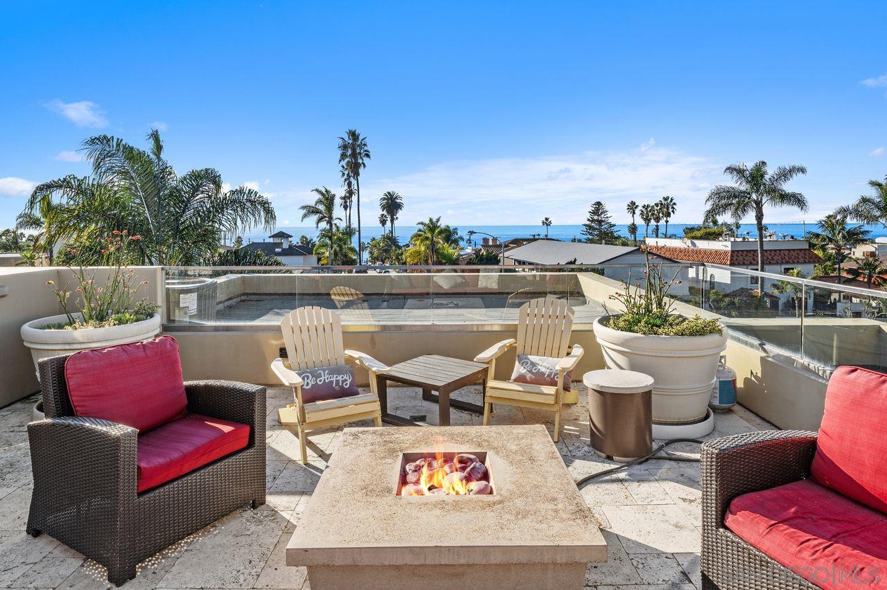 Detail Gallery Image 40 of 60 For 6639  La Jolla Blvd, La Jolla,  CA 92037 - 3 Beds | 2/2 Baths