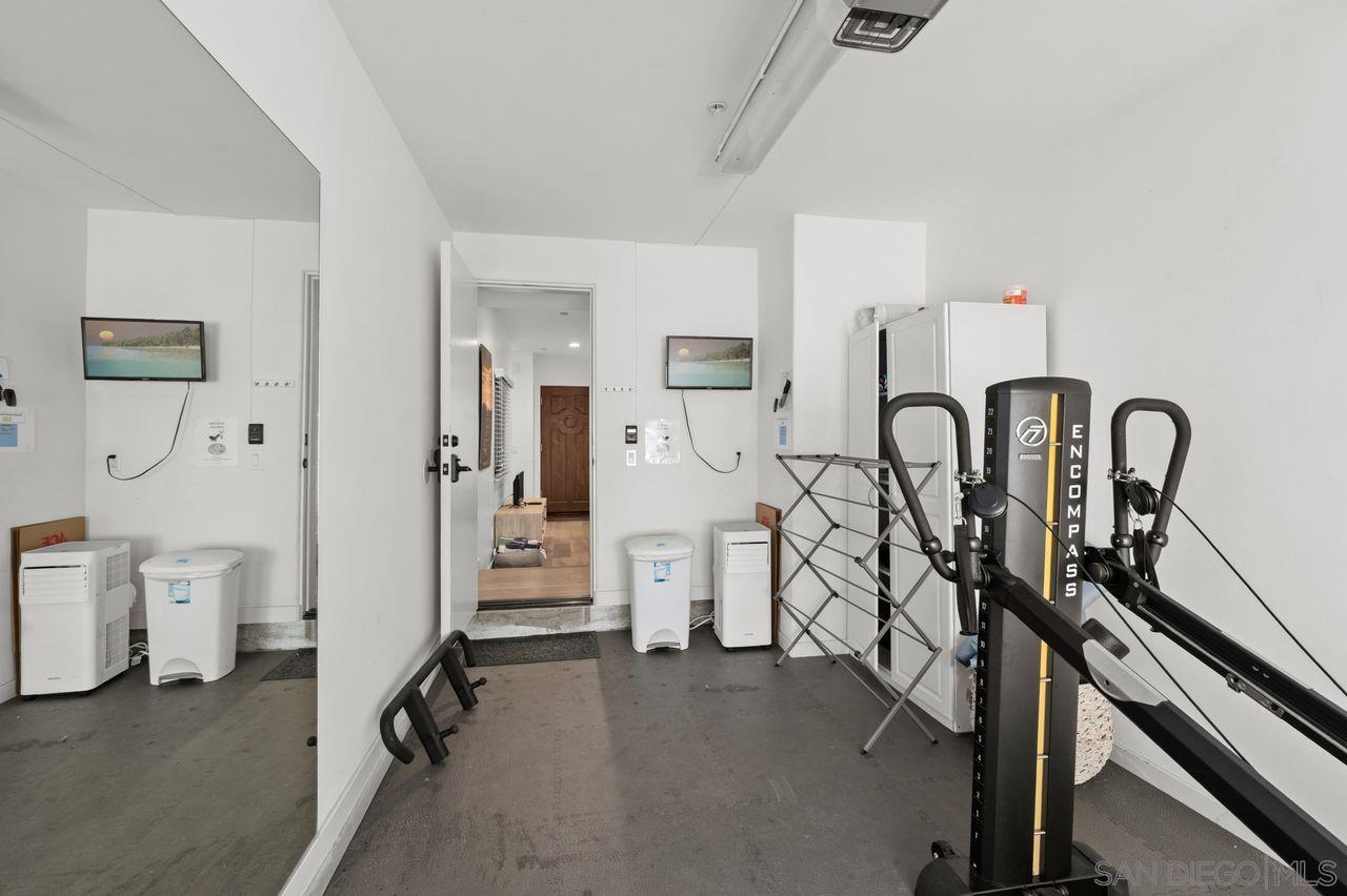 Detail Gallery Image 48 of 60 For 6639  La Jolla Blvd, La Jolla,  CA 92037 - 3 Beds | 2/2 Baths