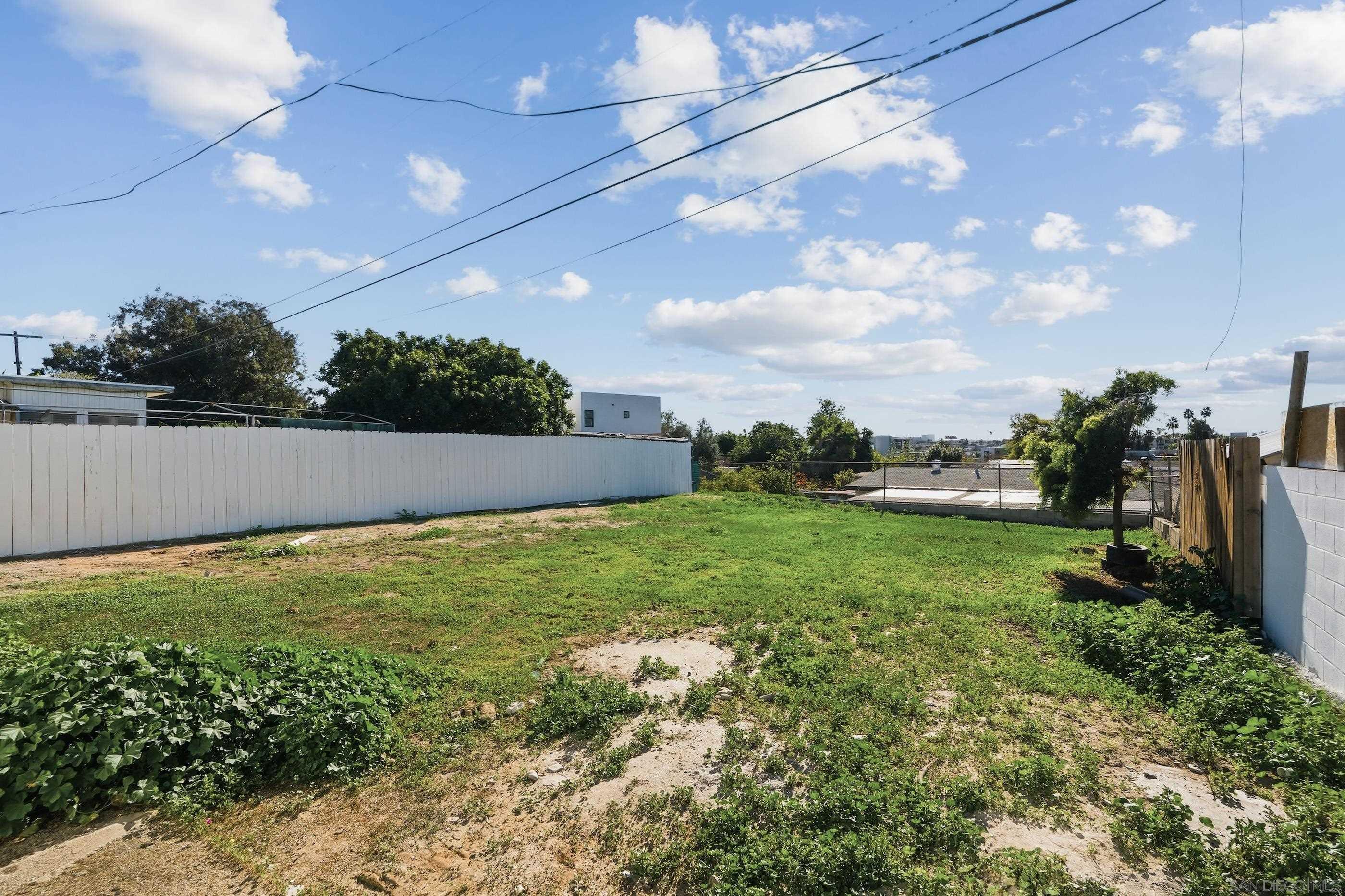 Detail Gallery Image 14 of 15 For 4647  F St, San Diego,  CA 92102 - 2 Beds | 1 Baths