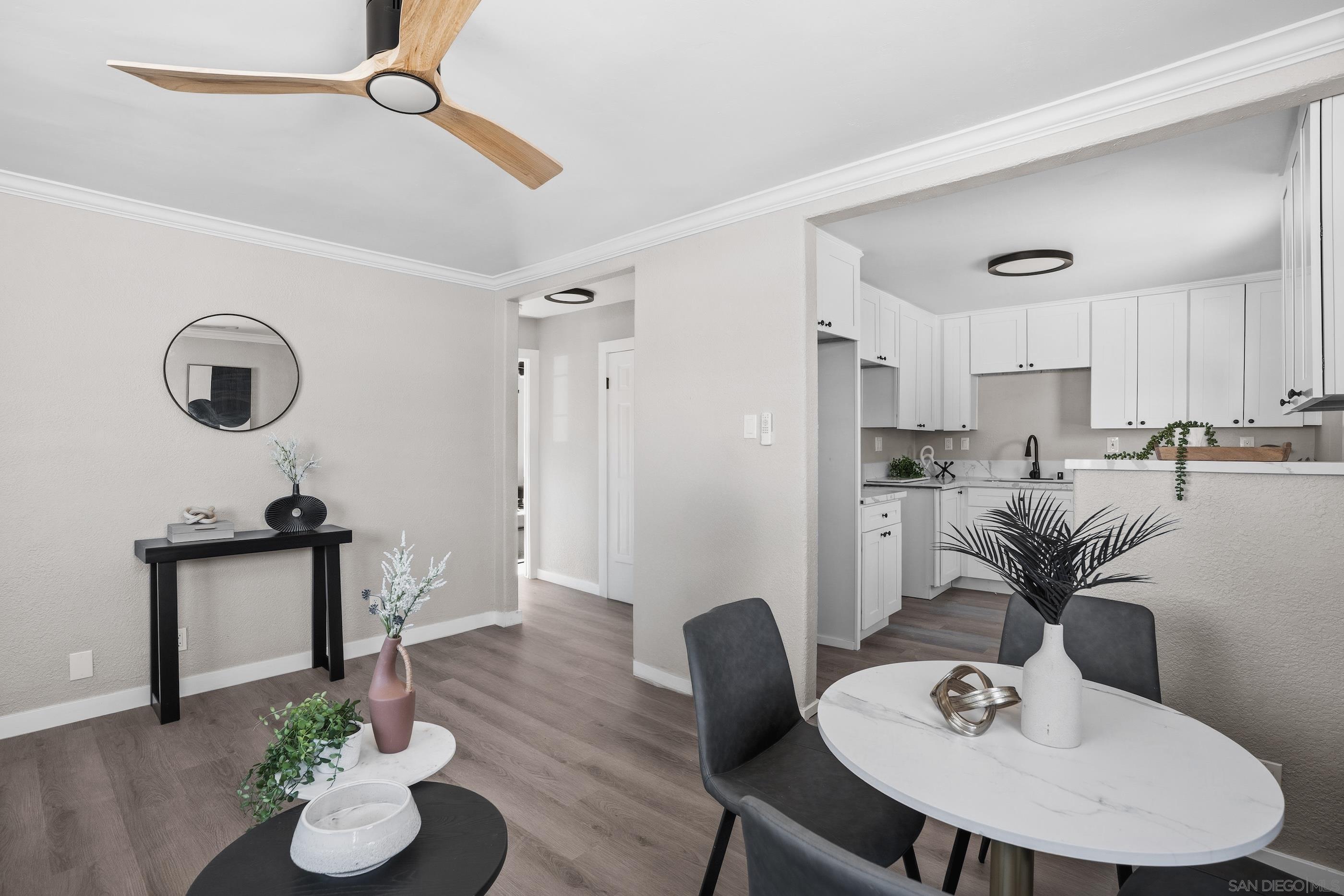 Detail Gallery Image 4 of 15 For 4647  F St, San Diego,  CA 92102 - 2 Beds | 1 Baths