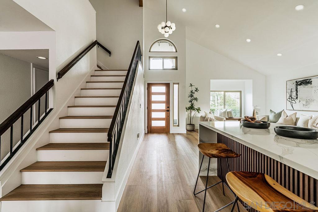 Detail Gallery Image 9 of 54 For 12782  Amaranth, San Diego,  CA 92129 - 4 Beds | 3 Baths