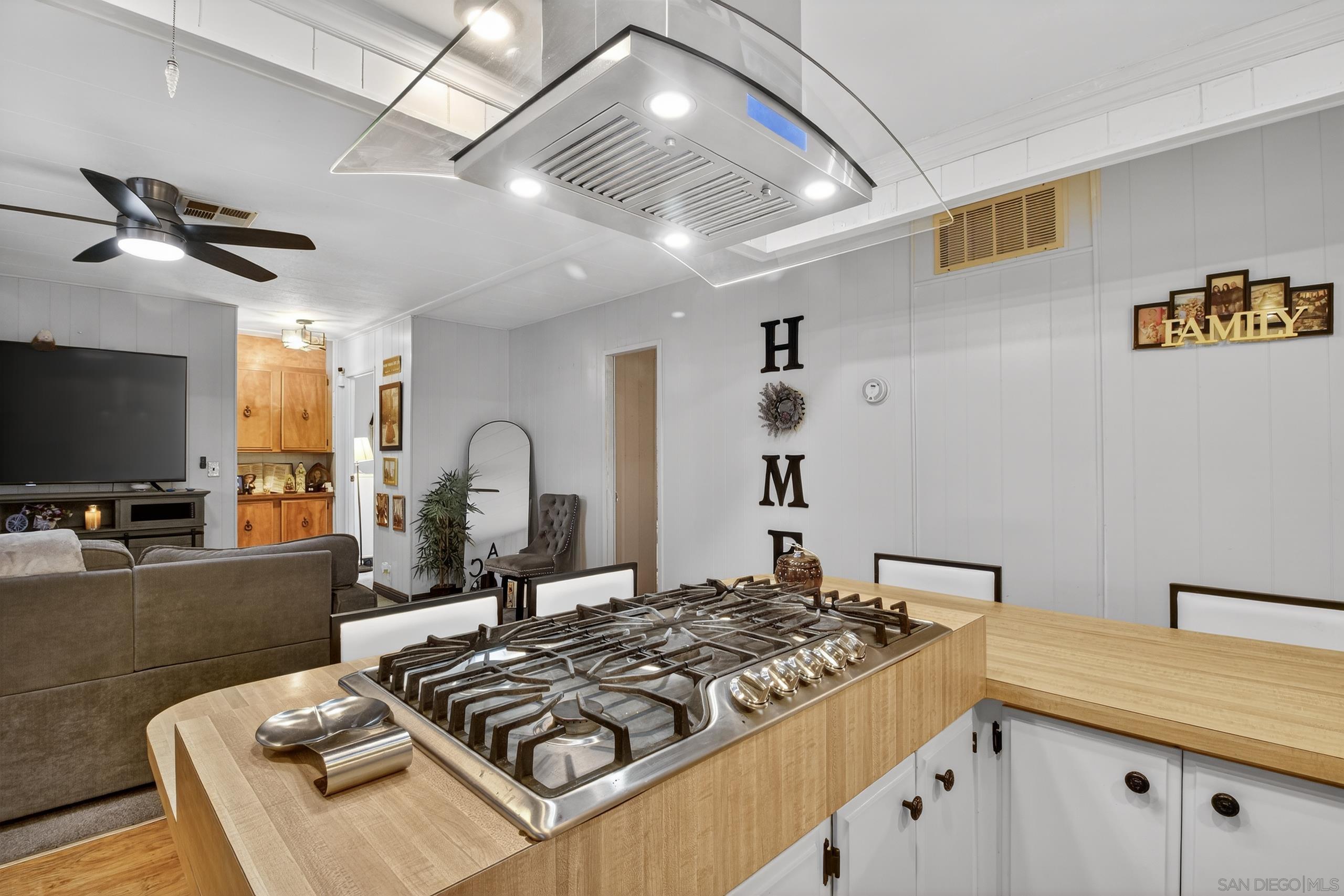 Detail Gallery Image 37 of 48 For 3340  Del Sol Blvd  Spc 136,  San Diego,  CA 92154 - 3 Beds | 2 Baths