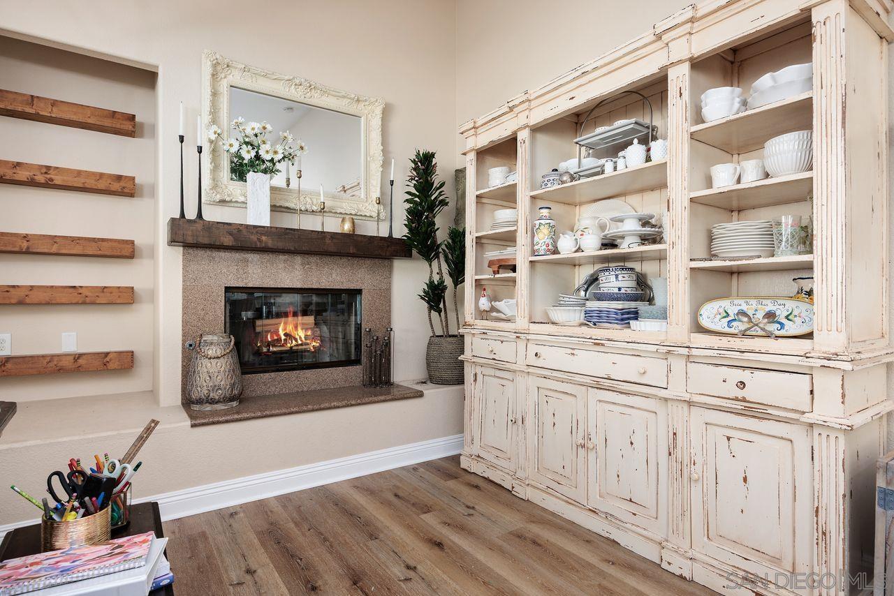 Detail Gallery Image 18 of 42 For 1705  Wildflower, Vista,  CA 92083 - 4 Beds | 2 Baths