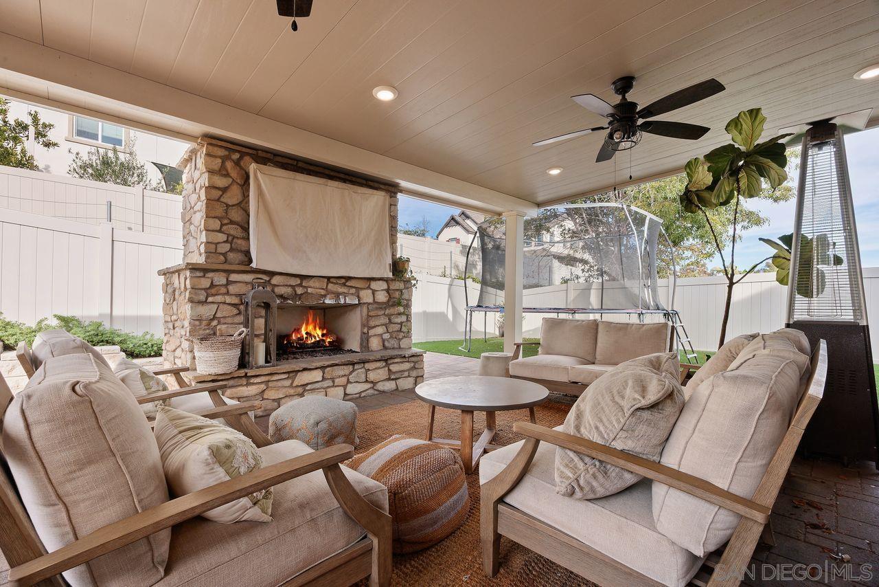 Detail Gallery Image 28 of 42 For 1705  Wildflower, Vista,  CA 92083 - 4 Beds | 2 Baths