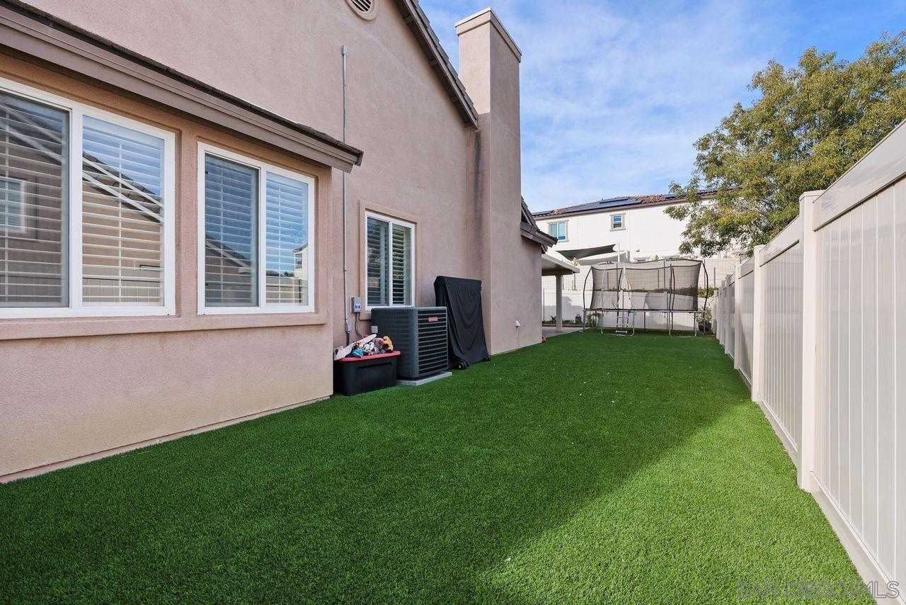 Detail Gallery Image 35 of 42 For 1705  Wildflower, Vista,  CA 92083 - 4 Beds | 2 Baths