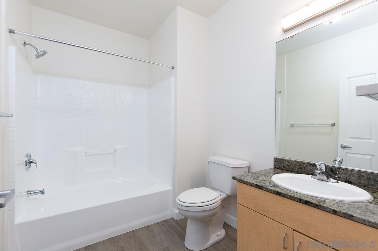 Detail Gallery Image 13 of 29 For 1501  Front St  219, San Diego,  CA 92101 - 1 Beds | 1 Baths