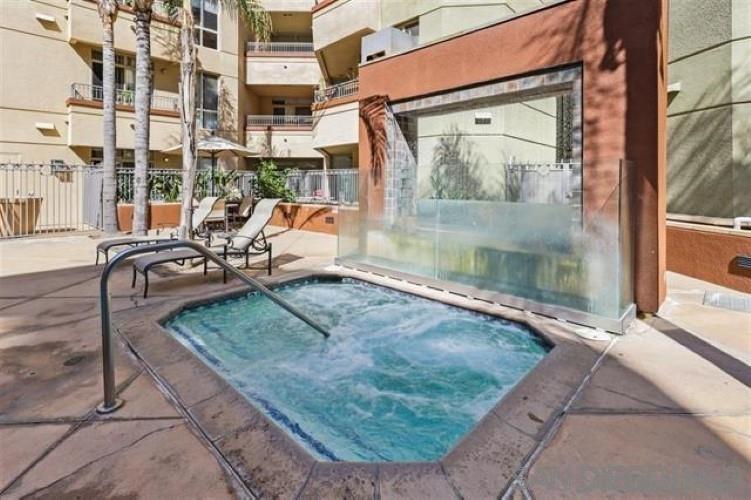 Detail Gallery Image 15 of 29 For 1501  Front St  219, San Diego,  CA 92101 - 1 Beds | 1 Baths