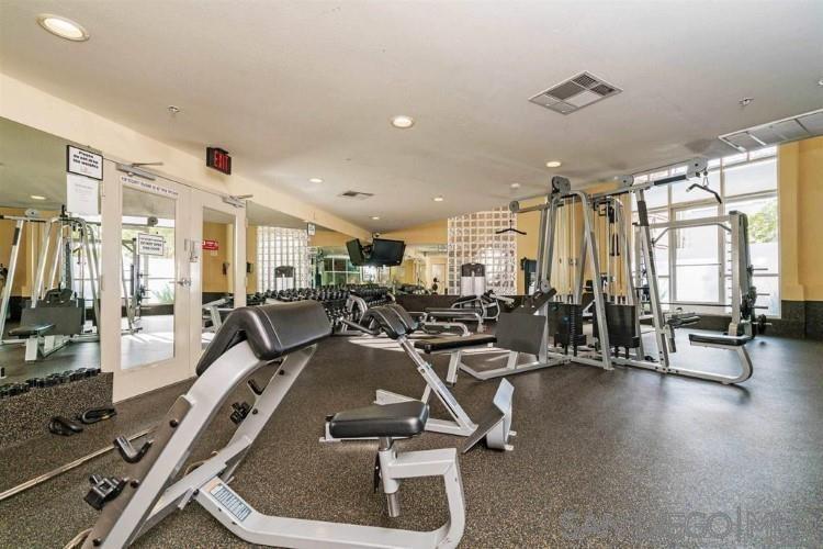 Detail Gallery Image 20 of 29 For 1501  Front St  219, San Diego,  CA 92101 - 1 Beds | 1 Baths