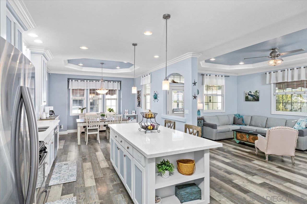 Detail Gallery Image 11 of 52 For 7313  San Luis Street  #236,  Carlsbad,  CA 92011 - 3 Beds | 2 Baths