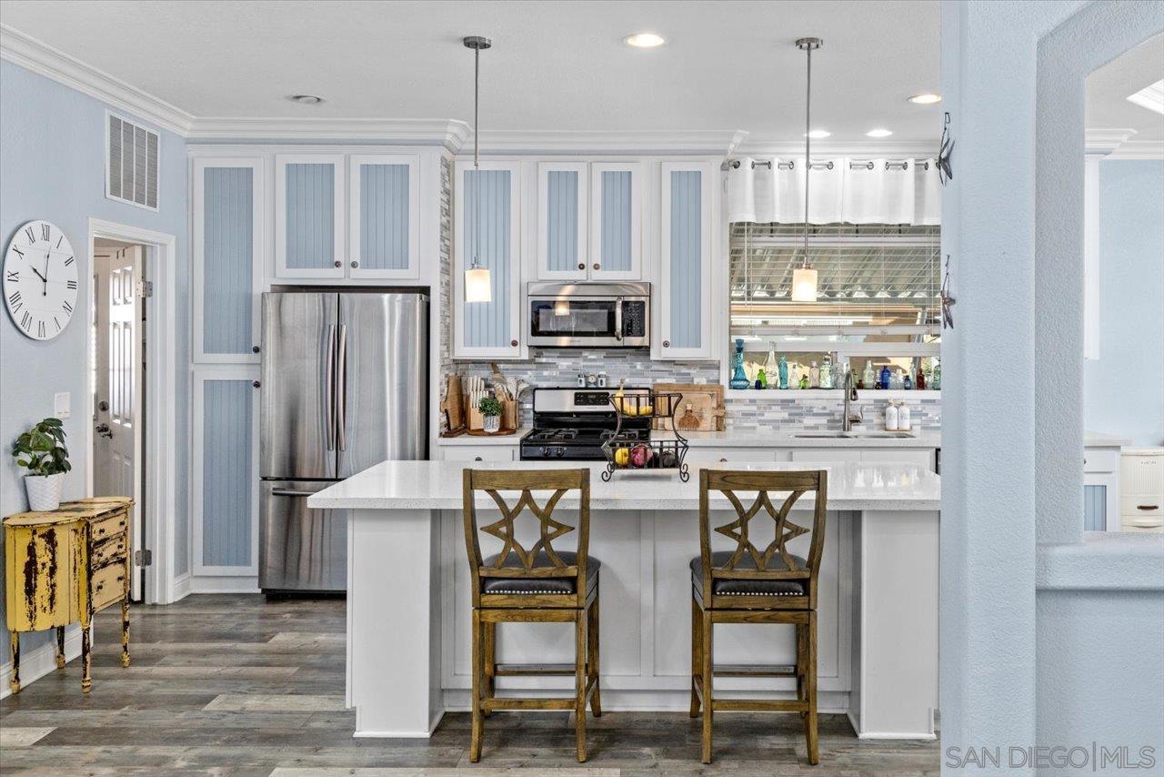 Detail Gallery Image 8 of 52 For 7313  San Luis Street  #236,  Carlsbad,  CA 92011 - 3 Beds | 2 Baths