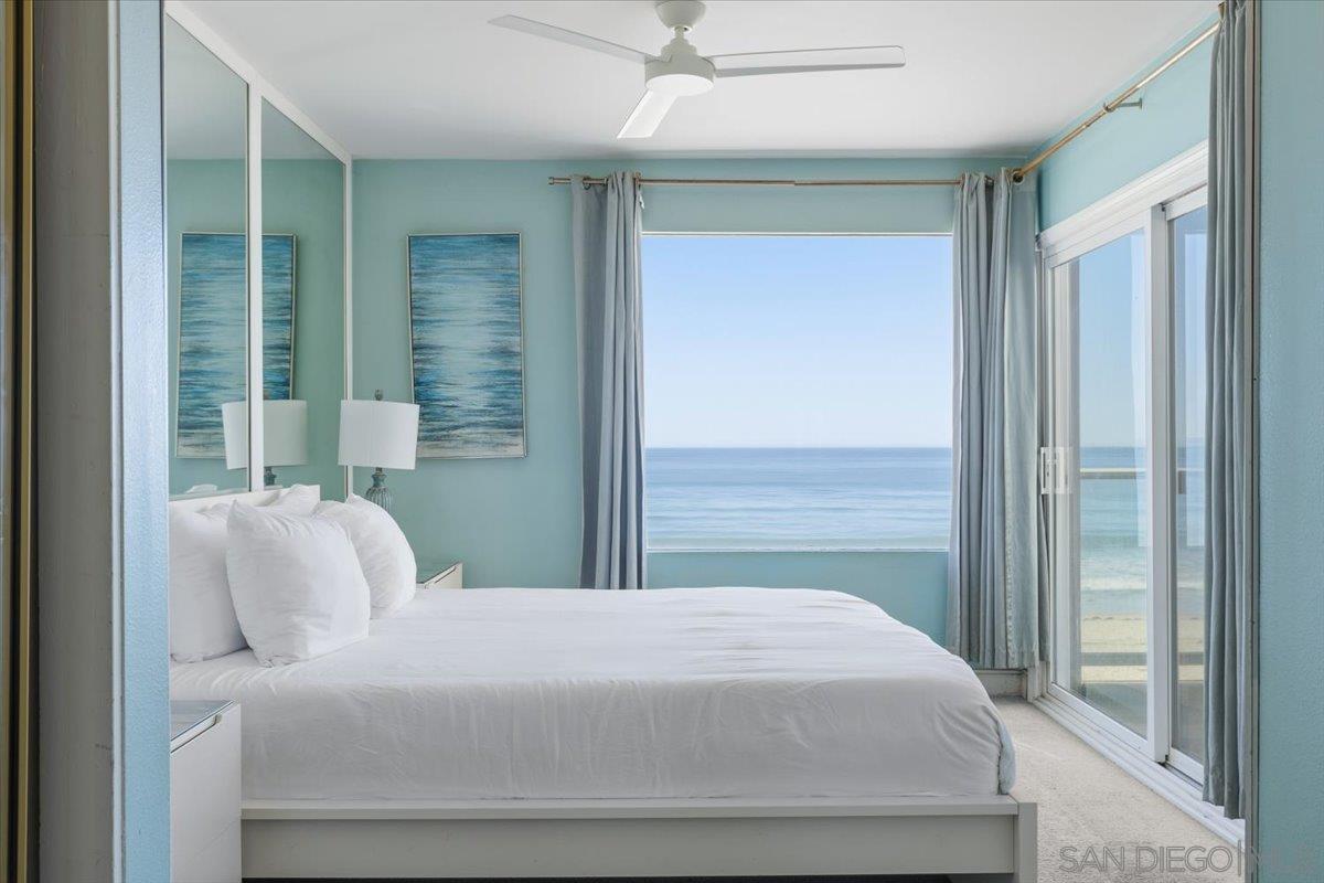 Detail Gallery Image 23 of 42 For 3755  Ocean Front Walk  #18,  San Diego,  CA 92109 - 2 Beds | 1 Baths