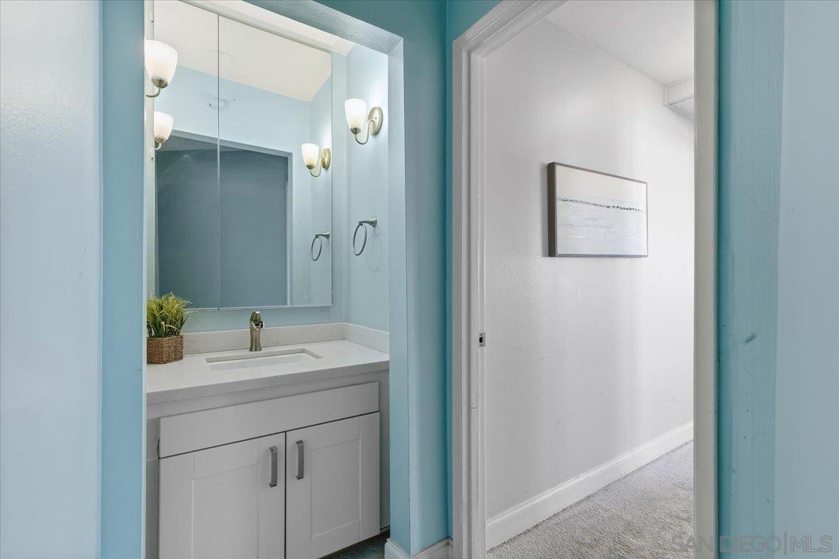 Detail Gallery Image 29 of 42 For 3755  Ocean Front Walk  #18,  San Diego,  CA 92109 - 2 Beds | 1 Baths