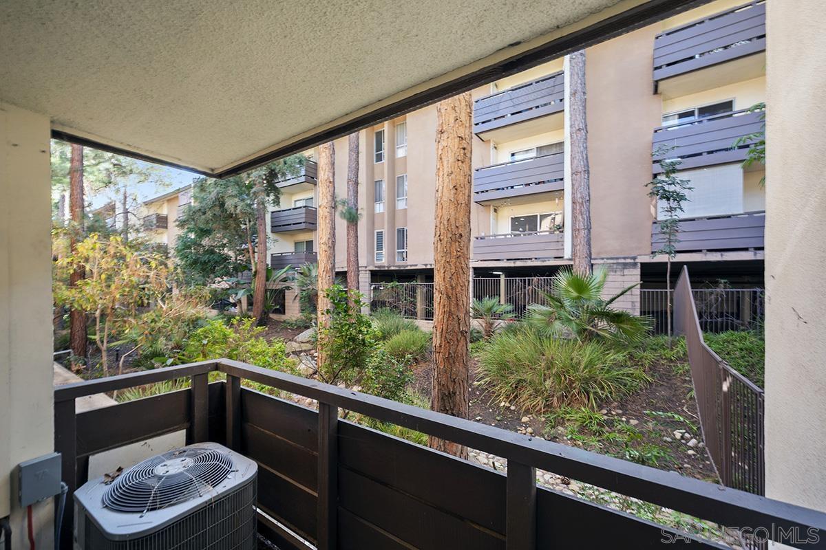 Detail Gallery Image 4 of 36 For 1615 S Hotel Circle  #D103,  San Diego,  CA 92108 - 1 Beds | 1 Baths