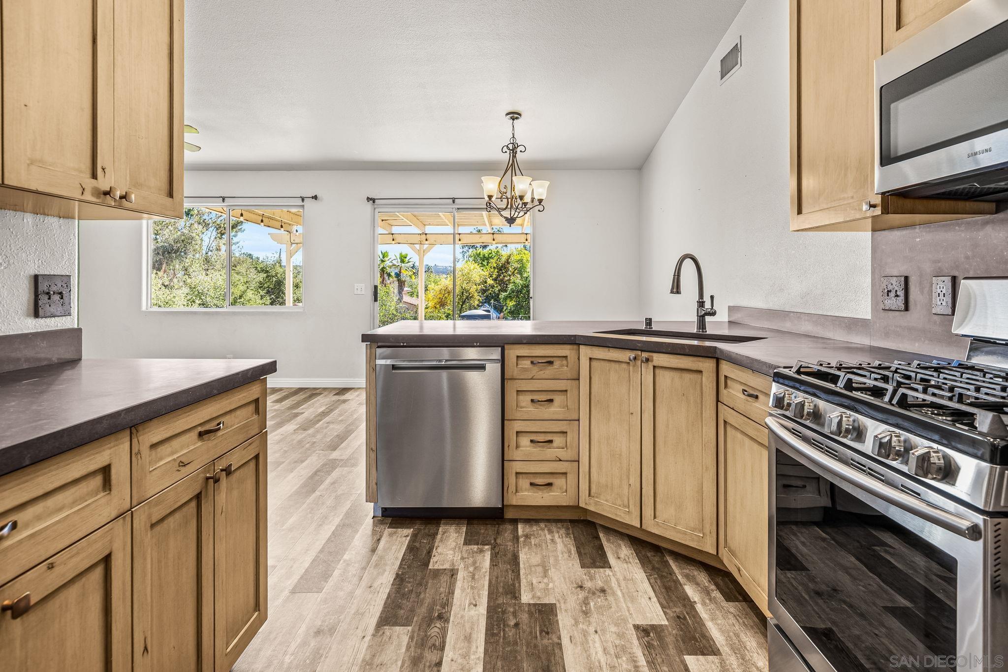 Detail Gallery Image 37 of 38 For 16579  Daza Dr, Ramona,  CA 92065 - 4 Beds | 2 Baths