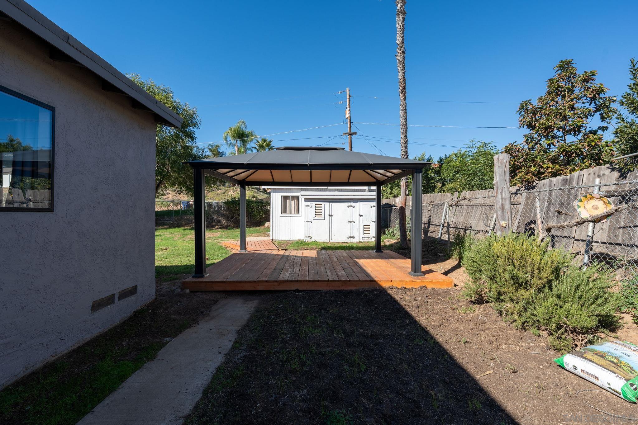 Detail Gallery Image 16 of 51 For 12780  Jackson Hill Way, El Cajon,  CA 92021 - 5 Beds | 3 Baths