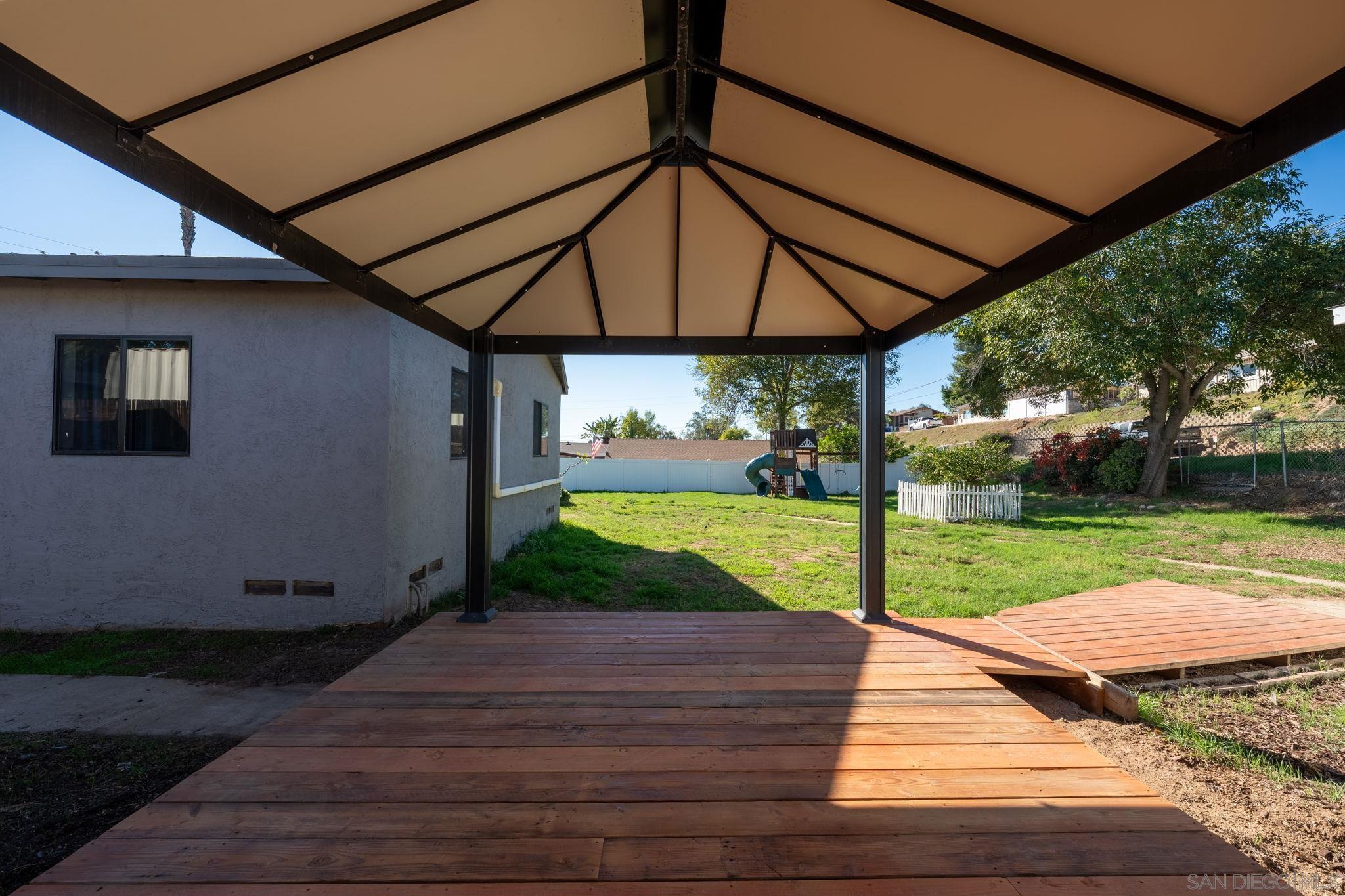 Detail Gallery Image 17 of 51 For 12780  Jackson Hill Way, El Cajon,  CA 92021 - 5 Beds | 3 Baths