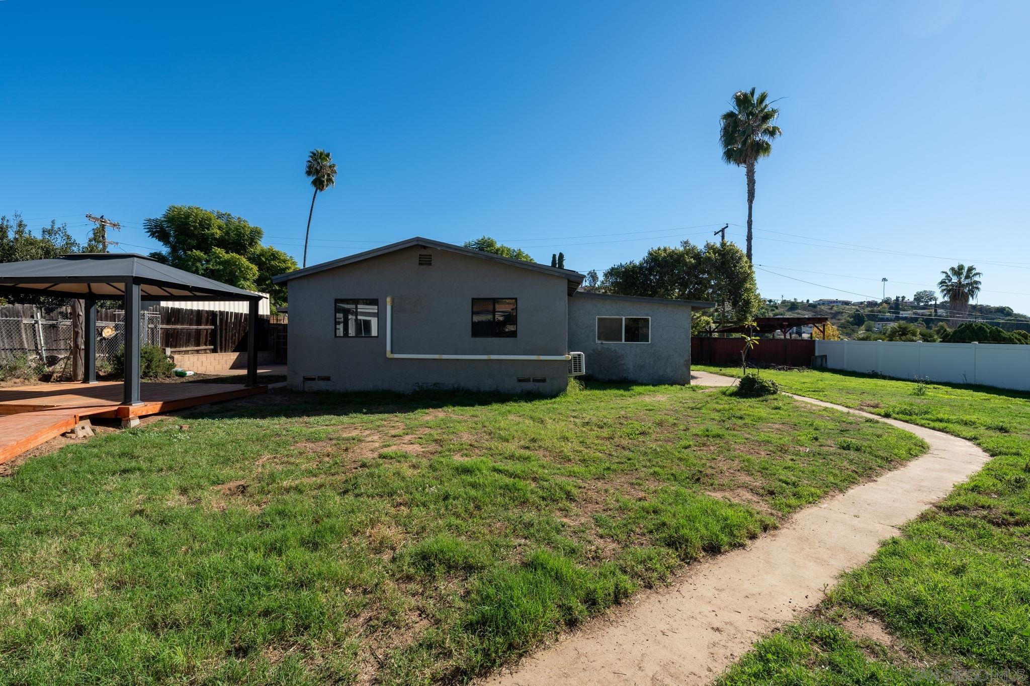 Detail Gallery Image 21 of 51 For 12780  Jackson Hill Way, El Cajon,  CA 92021 - 5 Beds | 3 Baths