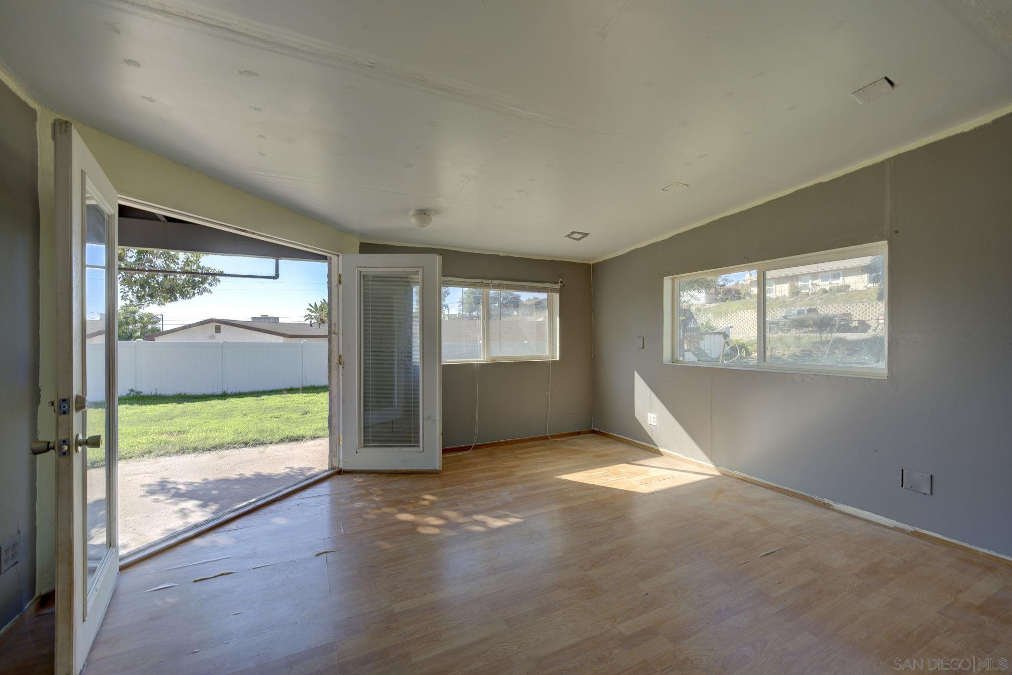 Detail Gallery Image 28 of 51 For 12780  Jackson Hill Way, El Cajon,  CA 92021 - 5 Beds | 3 Baths