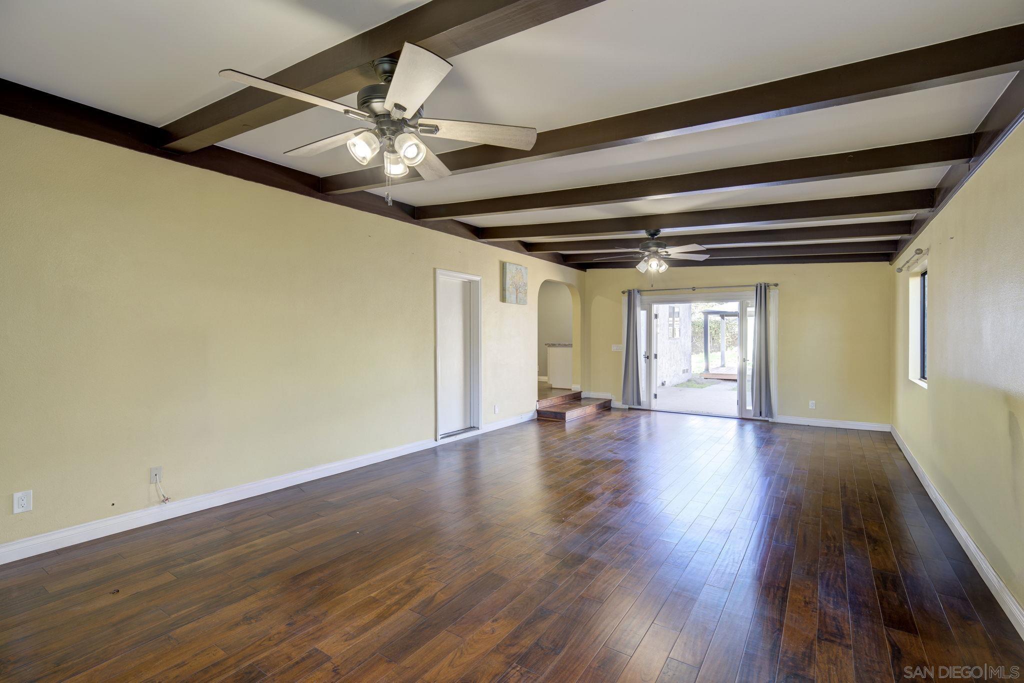 Detail Gallery Image 7 of 51 For 12780  Jackson Hill Way, El Cajon,  CA 92021 - 5 Beds | 3 Baths