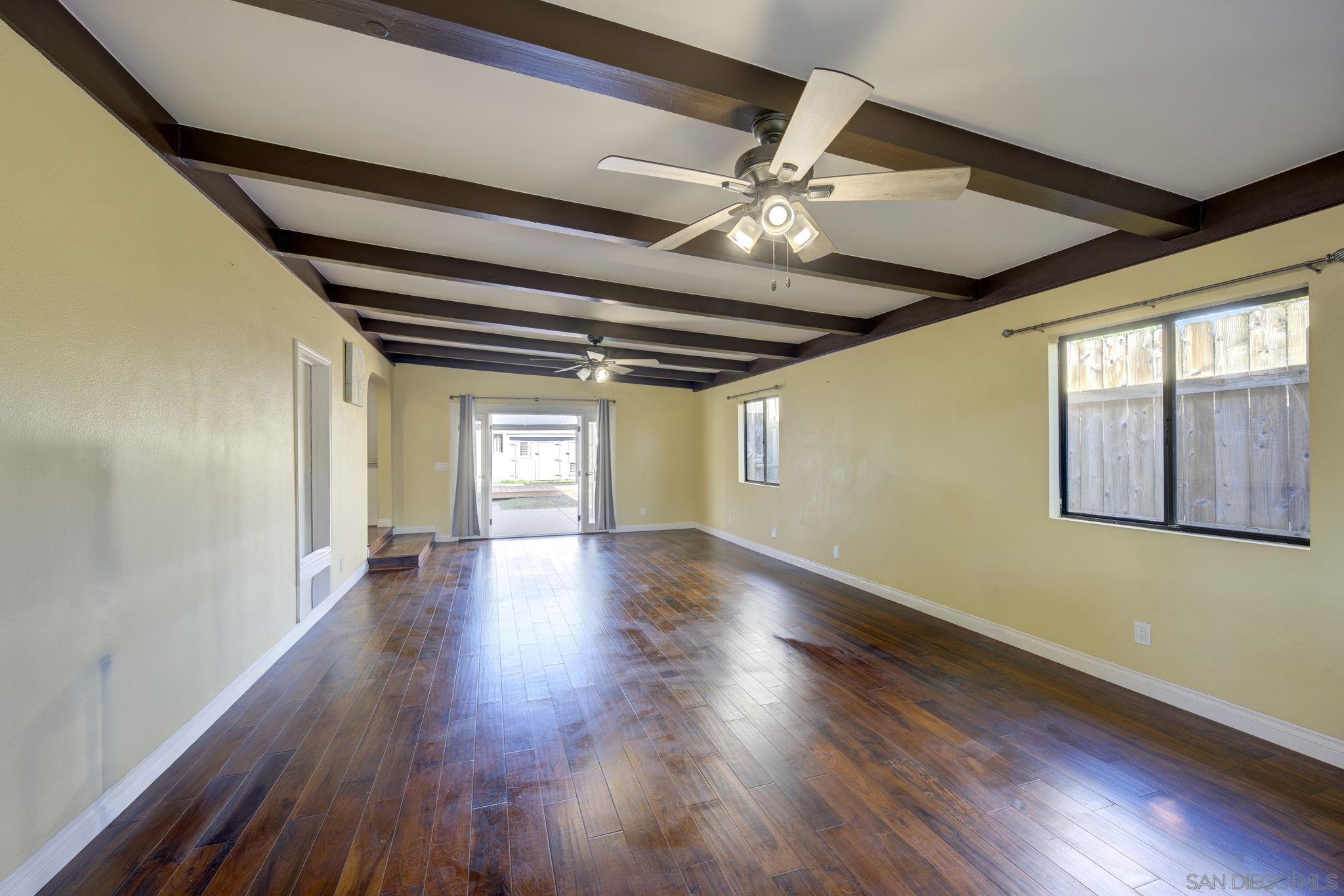 Detail Gallery Image 9 of 51 For 12780  Jackson Hill Way, El Cajon,  CA 92021 - 5 Beds | 3 Baths