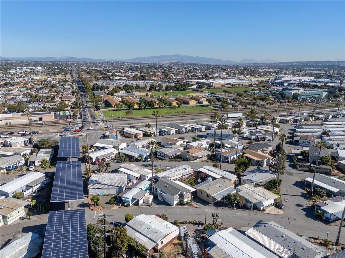 Detail Gallery Image 11 of 34 For 1100  Industrial Blvd  Spc C26, Chula Vista,  CA 91911 - 3 Beds | 2 Baths