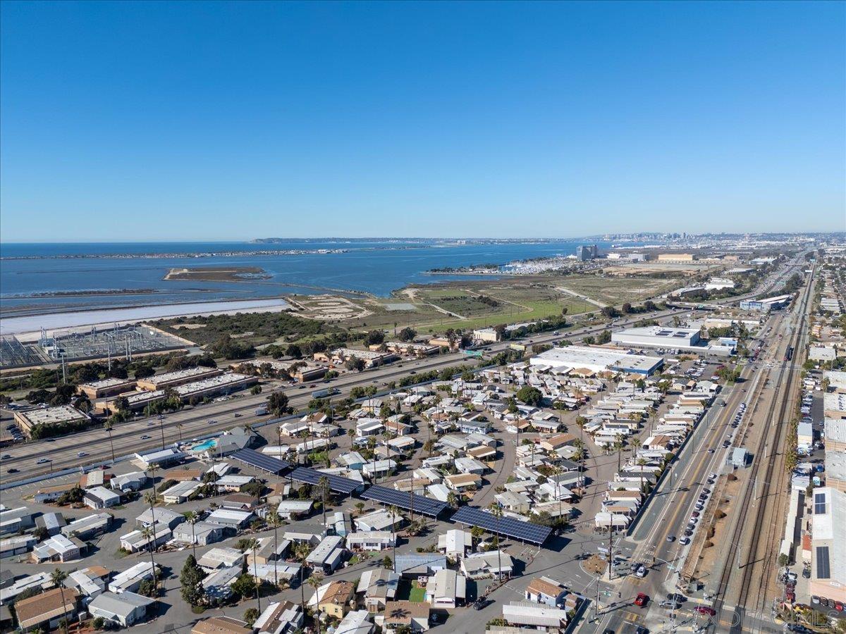 Detail Gallery Image 14 of 34 For 1100  Industrial Blvd  Spc C26, Chula Vista,  CA 91911 - 3 Beds | 2 Baths