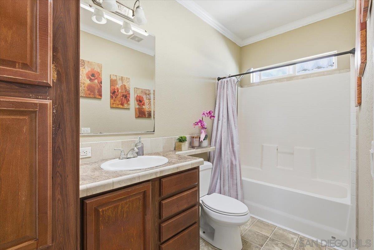 Detail Gallery Image 25 of 34 For 1100  Industrial Blvd  Spc C26, Chula Vista,  CA 91911 - 3 Beds | 2 Baths