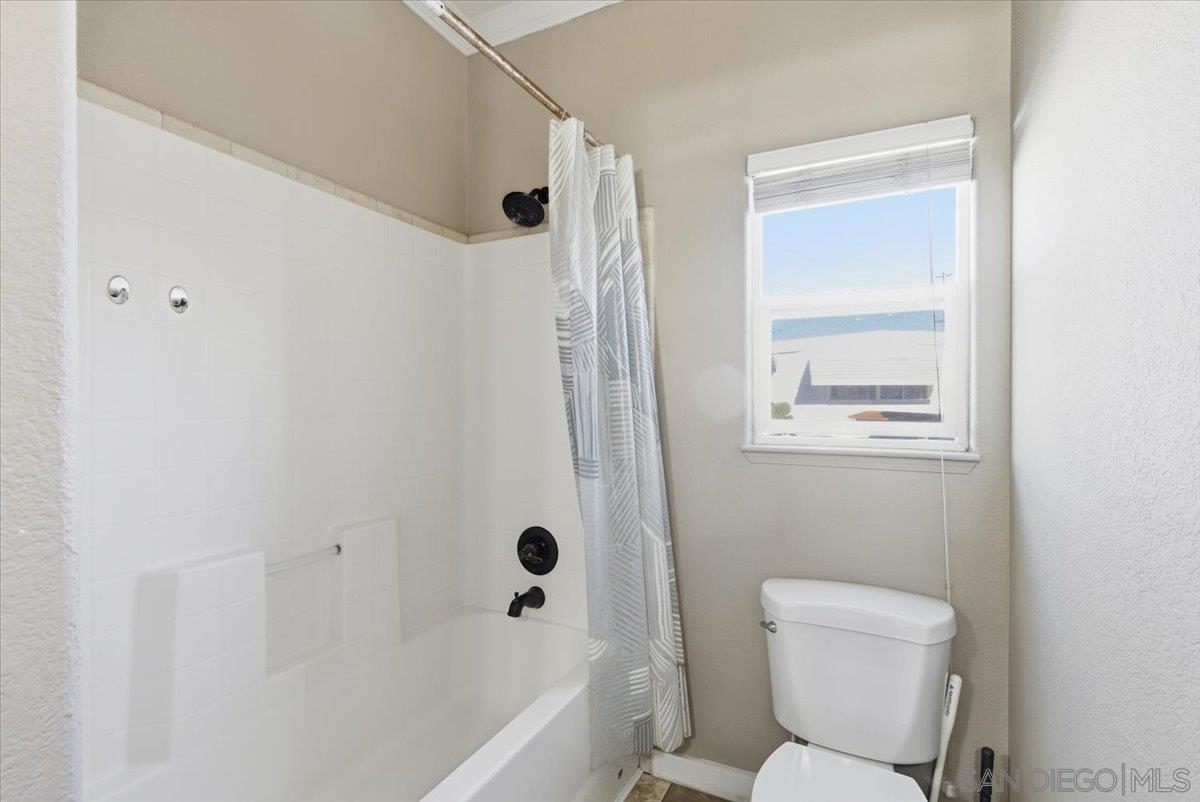 Detail Gallery Image 30 of 34 For 1100  Industrial Blvd  Spc C26, Chula Vista,  CA 91911 - 3 Beds | 2 Baths