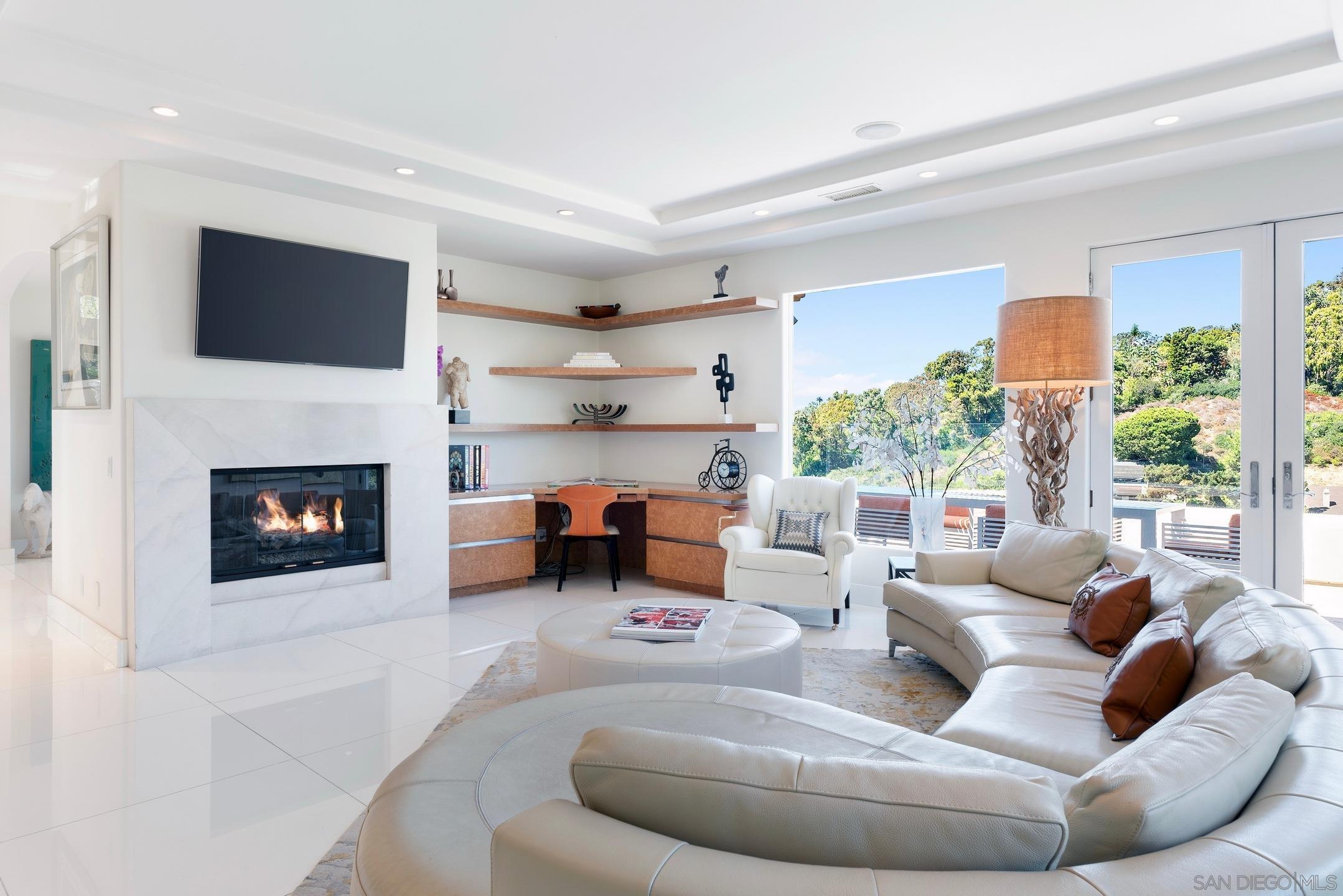 Detail Gallery Image 23 of 54 For 6617  Muirlands Dr, La Jolla,  CA 92037 - 5 Beds | 6 Baths