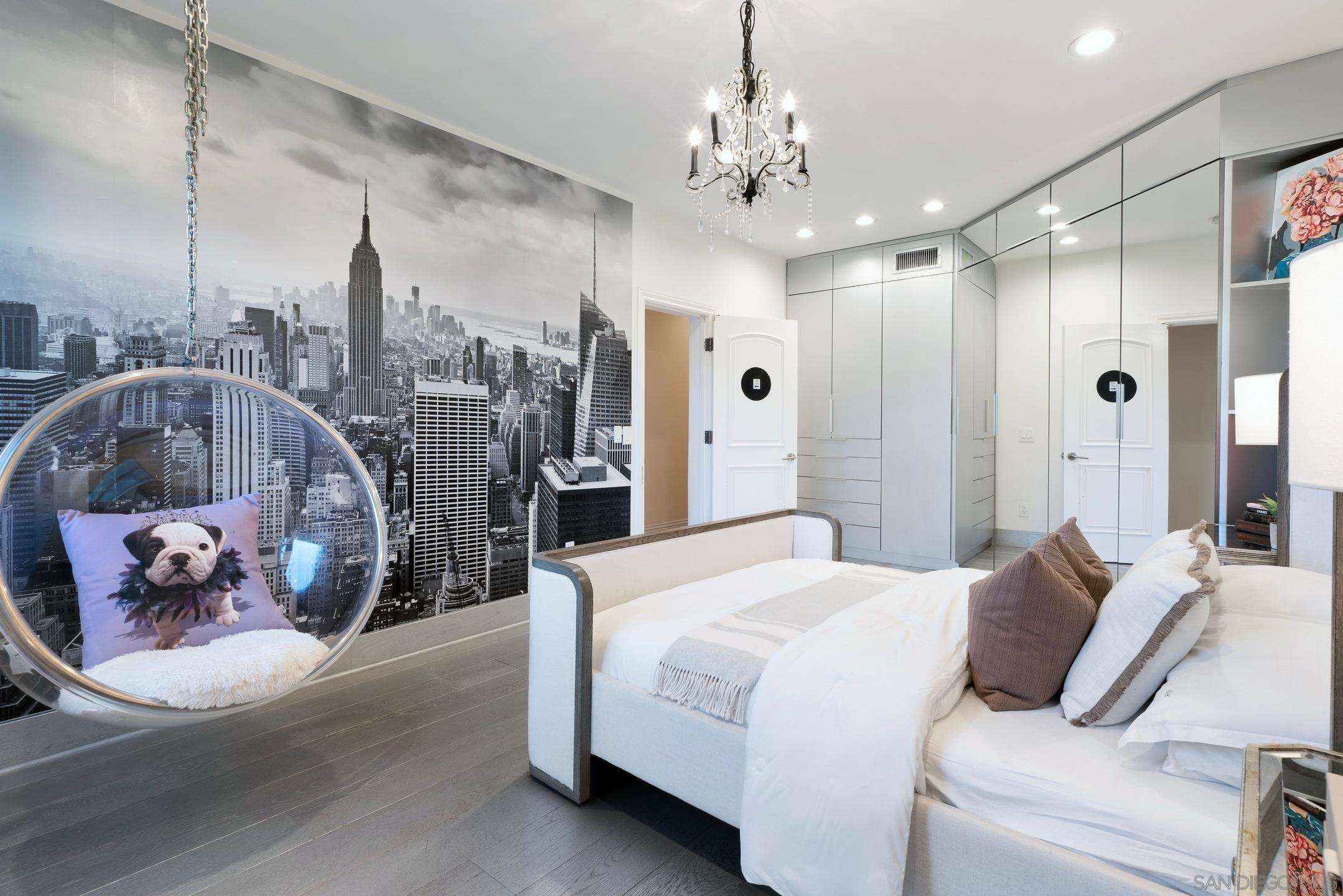 Detail Gallery Image 50 of 54 For 6617  Muirlands Dr, La Jolla,  CA 92037 - 5 Beds | 6 Baths