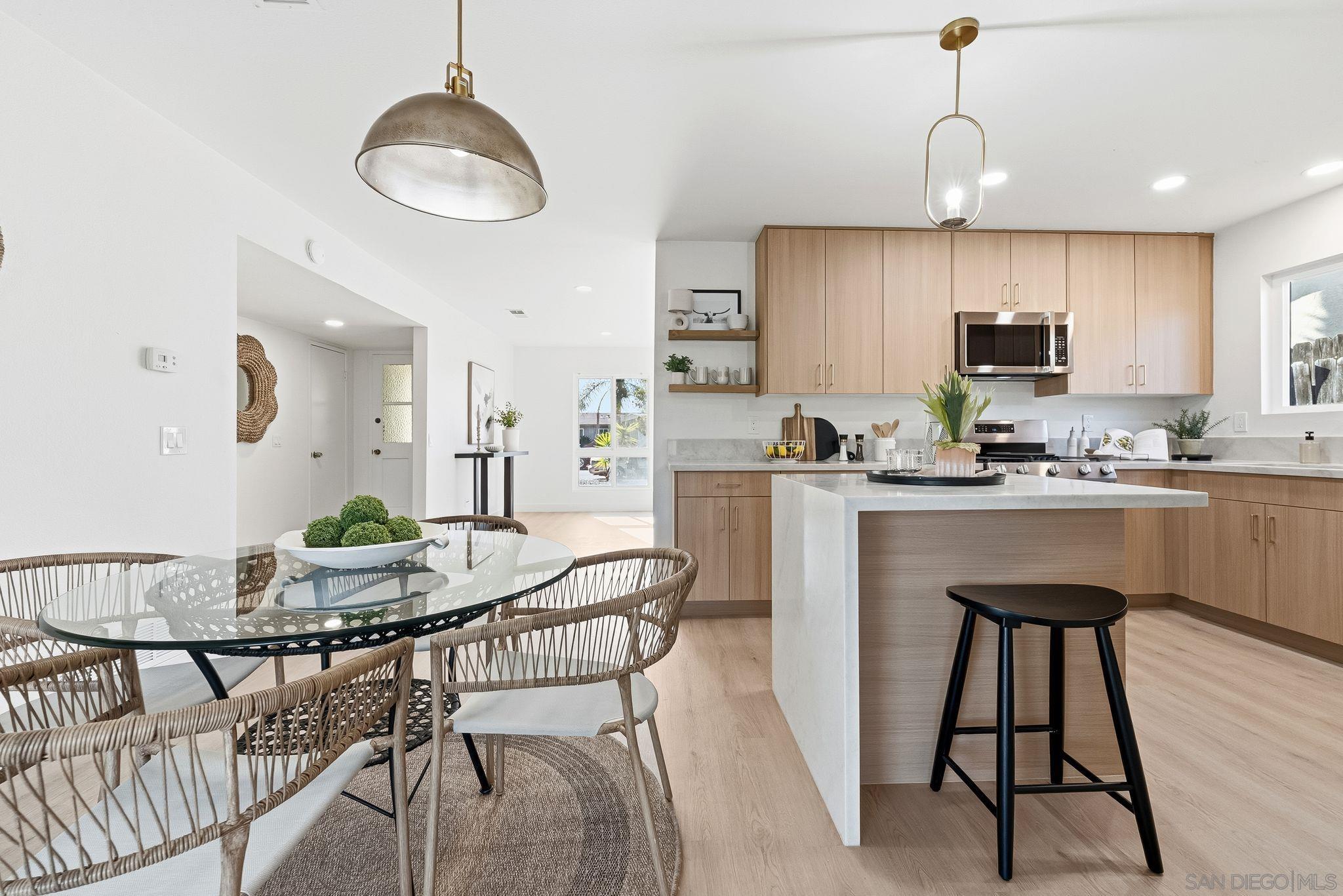 Detail Gallery Image 5 of 51 For 650  Olinda St, Escondido,  CA 92027 - 3 Beds | 2 Baths