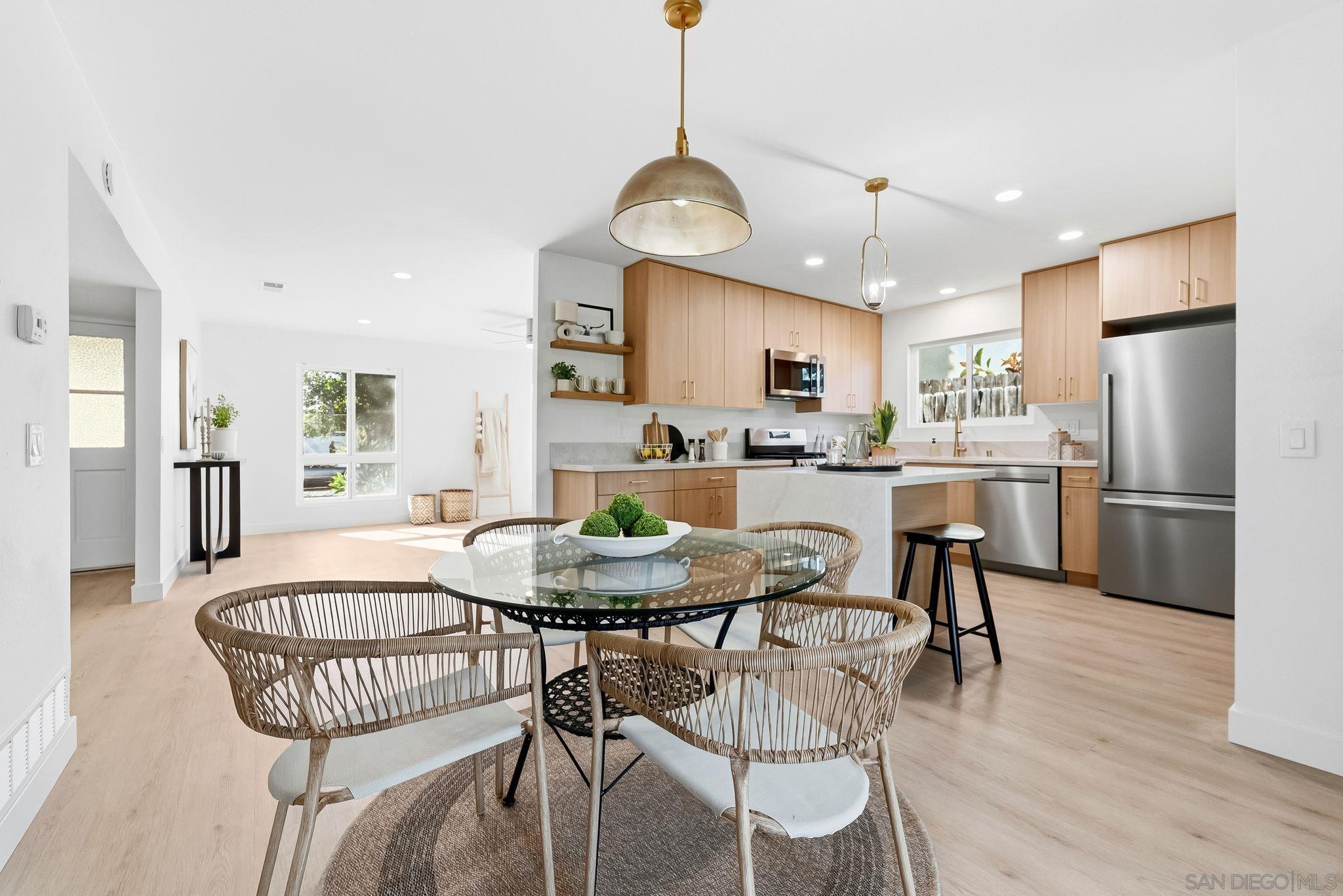 Detail Gallery Image 6 of 51 For 650  Olinda St, Escondido,  CA 92027 - 3 Beds | 2 Baths