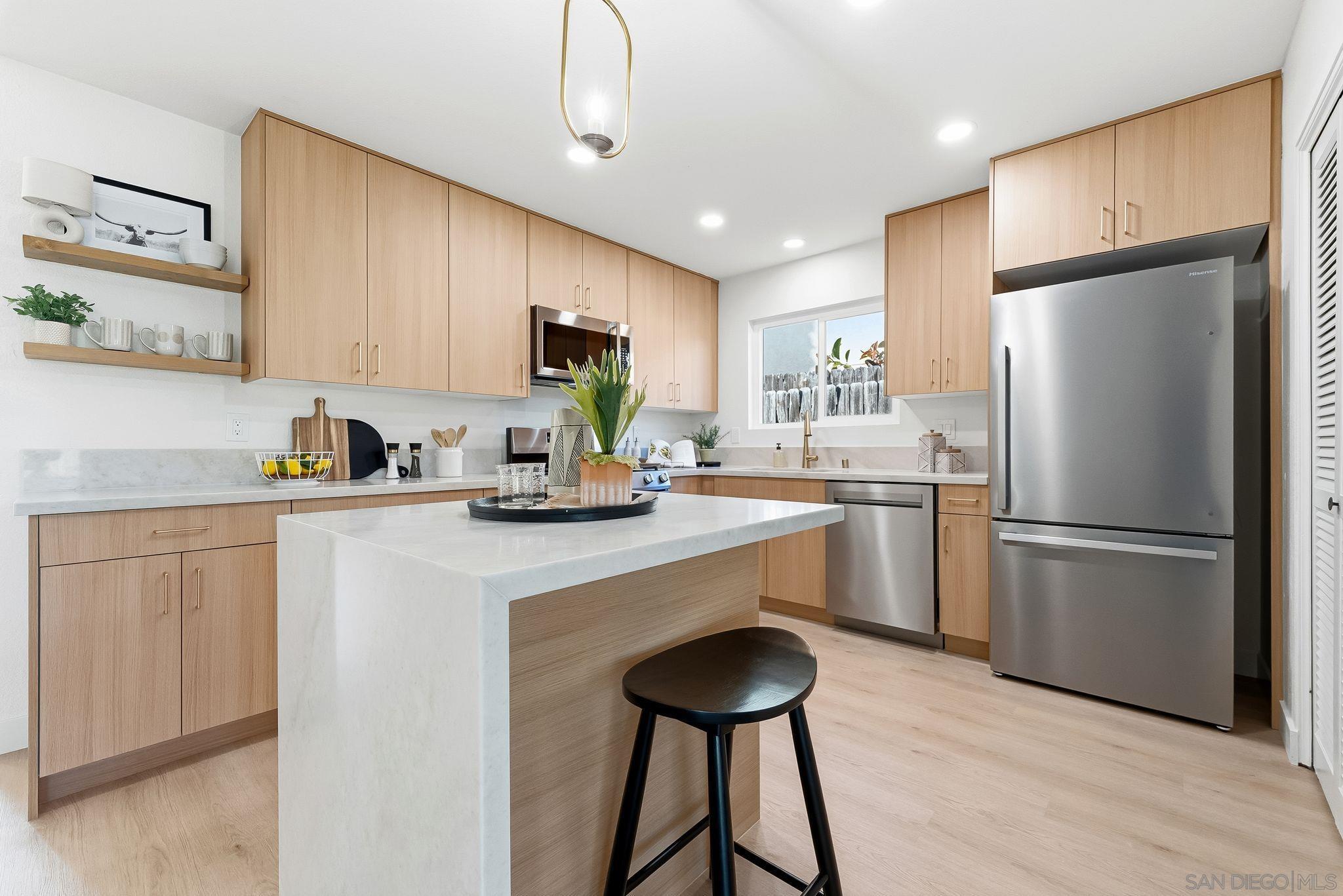 Detail Gallery Image 8 of 51 For 650  Olinda St, Escondido,  CA 92027 - 3 Beds | 2 Baths