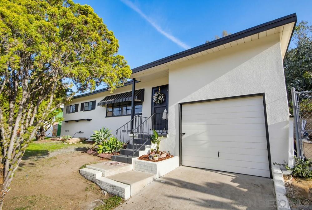 Detail Gallery Image 2 of 30 For 7365  Cornell Ave, La Mesa,  CA 91942 - 3 Beds | 1 Baths