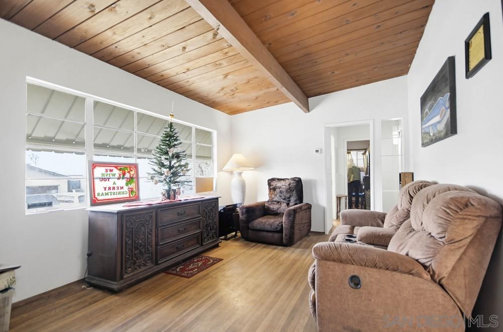 Detail Gallery Image 9 of 30 For 7365  Cornell Ave, La Mesa,  CA 91942 - 3 Beds | 1 Baths