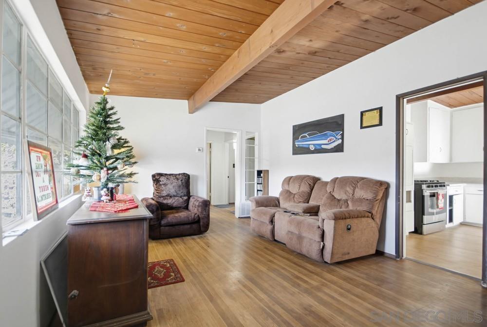 Detail Gallery Image 10 of 30 For 7365  Cornell Ave, La Mesa,  CA 91942 - 3 Beds | 1 Baths