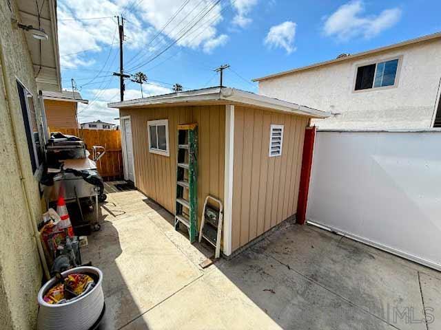 Detail Gallery Image 17 of 31 For 3430  Monroe Ave, San Diego,  CA 92116 - 3 Beds | 2 Baths