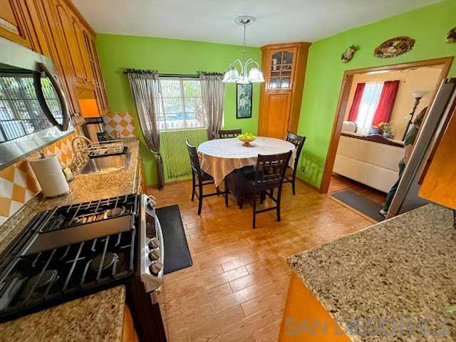 Detail Gallery Image 22 of 31 For 3430  Monroe Ave, San Diego,  CA 92116 - 3 Beds | 2 Baths