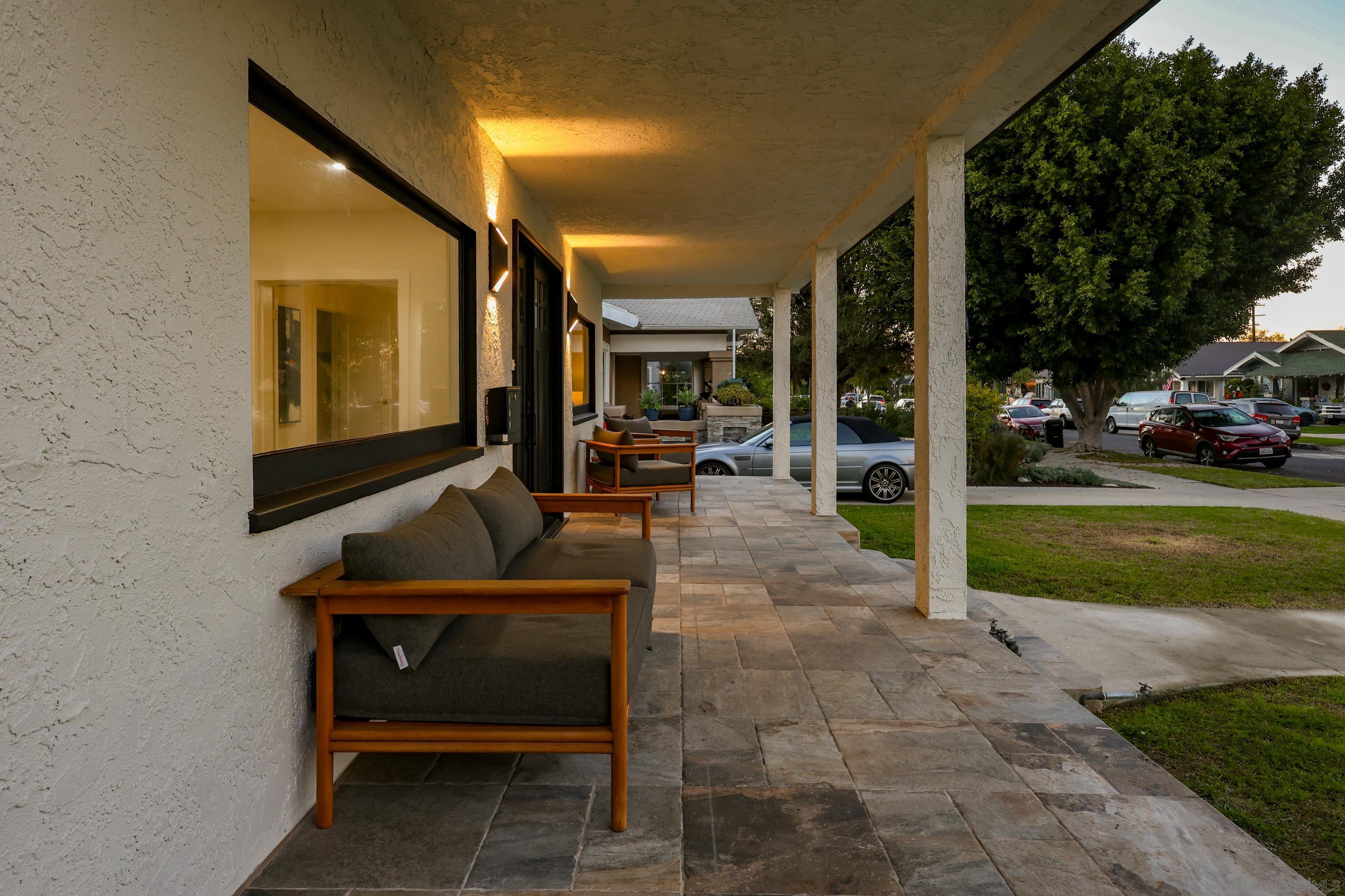 Detail Gallery Image 59 of 72 For 1900 W 41st St, Los Angeles,  CA 90062 - 4 Beds | 2 Baths