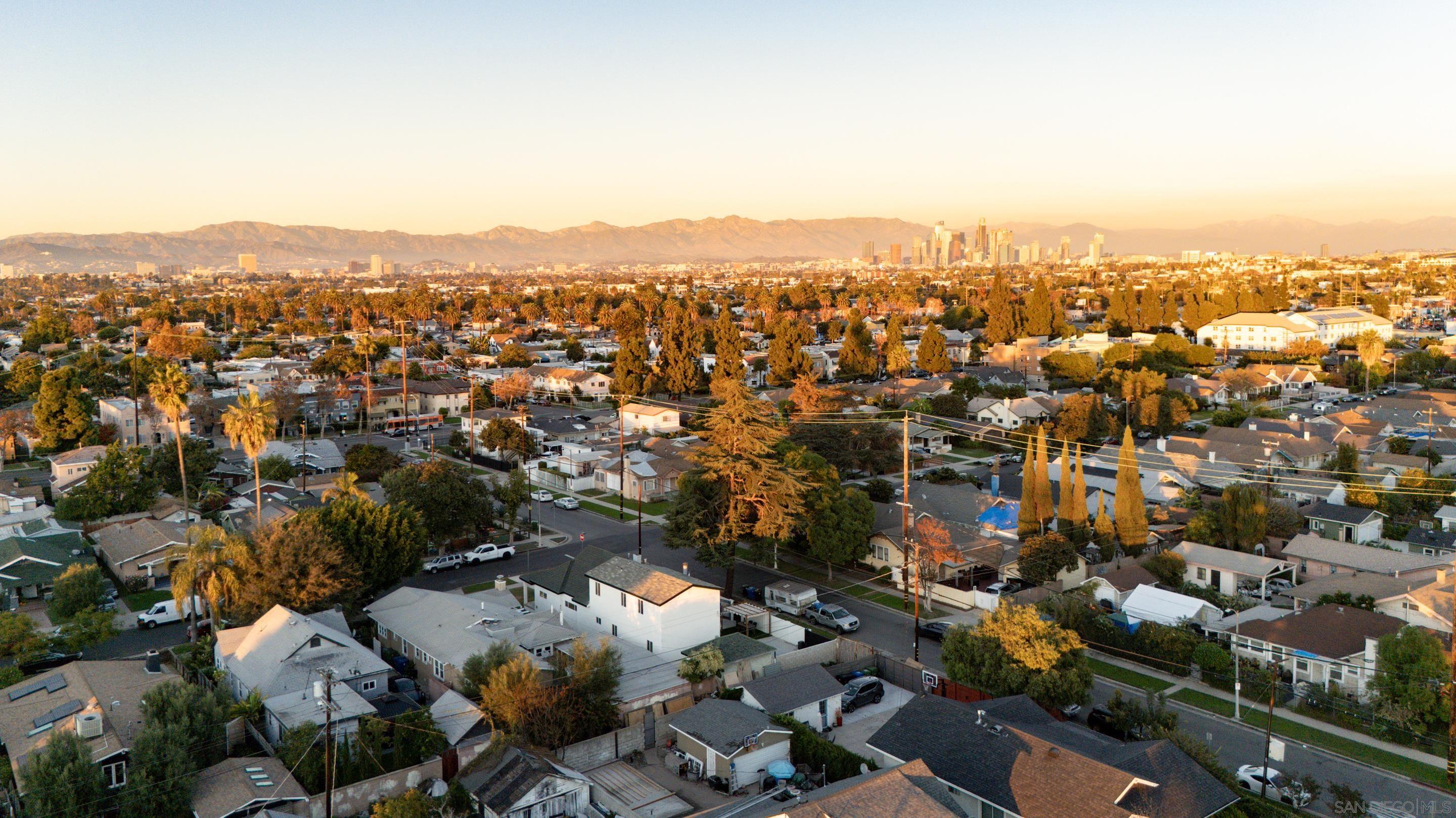 Detail Gallery Image 71 of 72 For 1900 W 41st St, Los Angeles,  CA 90062 - 4 Beds | 2 Baths