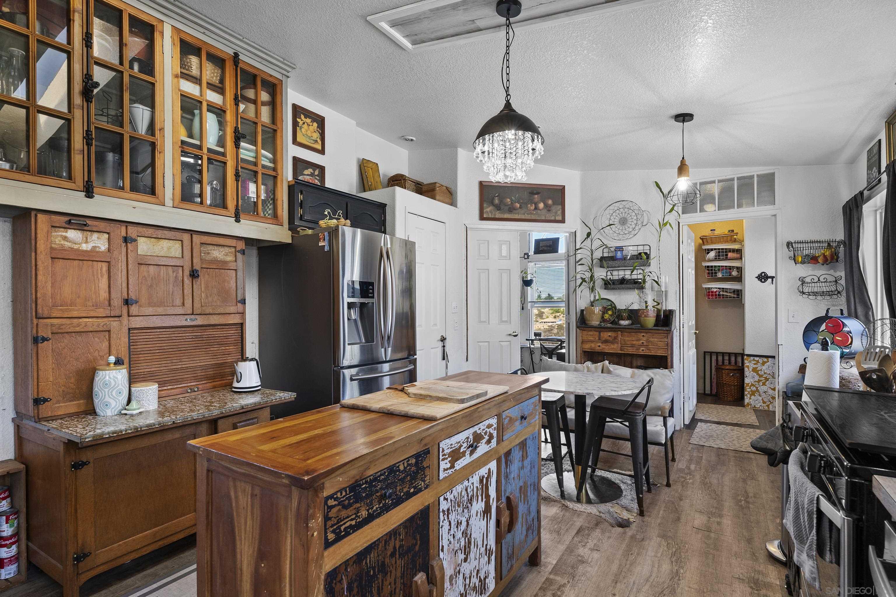 Detail Gallery Image 18 of 40 For 300  Thornton Dr  #4,  El Cajon,  CA 92021 - 4 Beds | 2 Baths