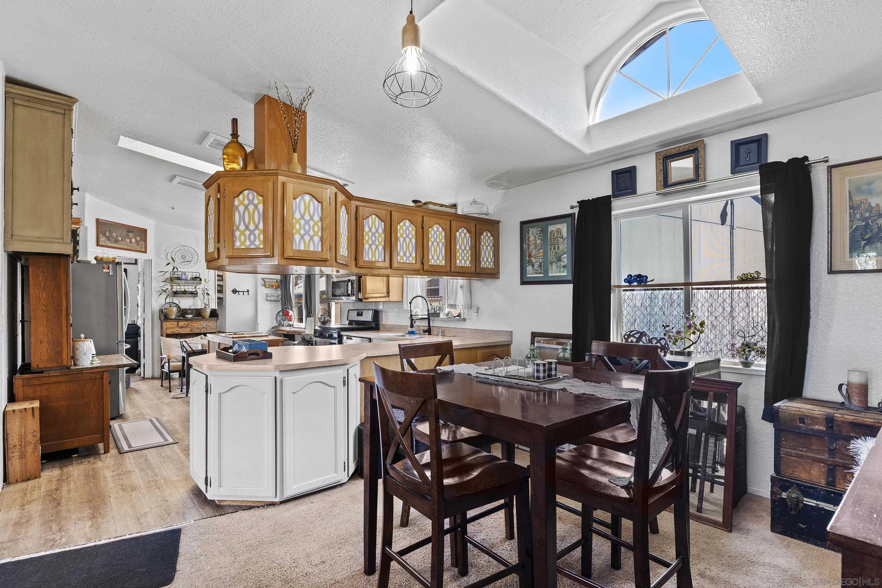 Detail Gallery Image 20 of 40 For 300  Thornton Dr  #4,  El Cajon,  CA 92021 - 4 Beds | 2 Baths