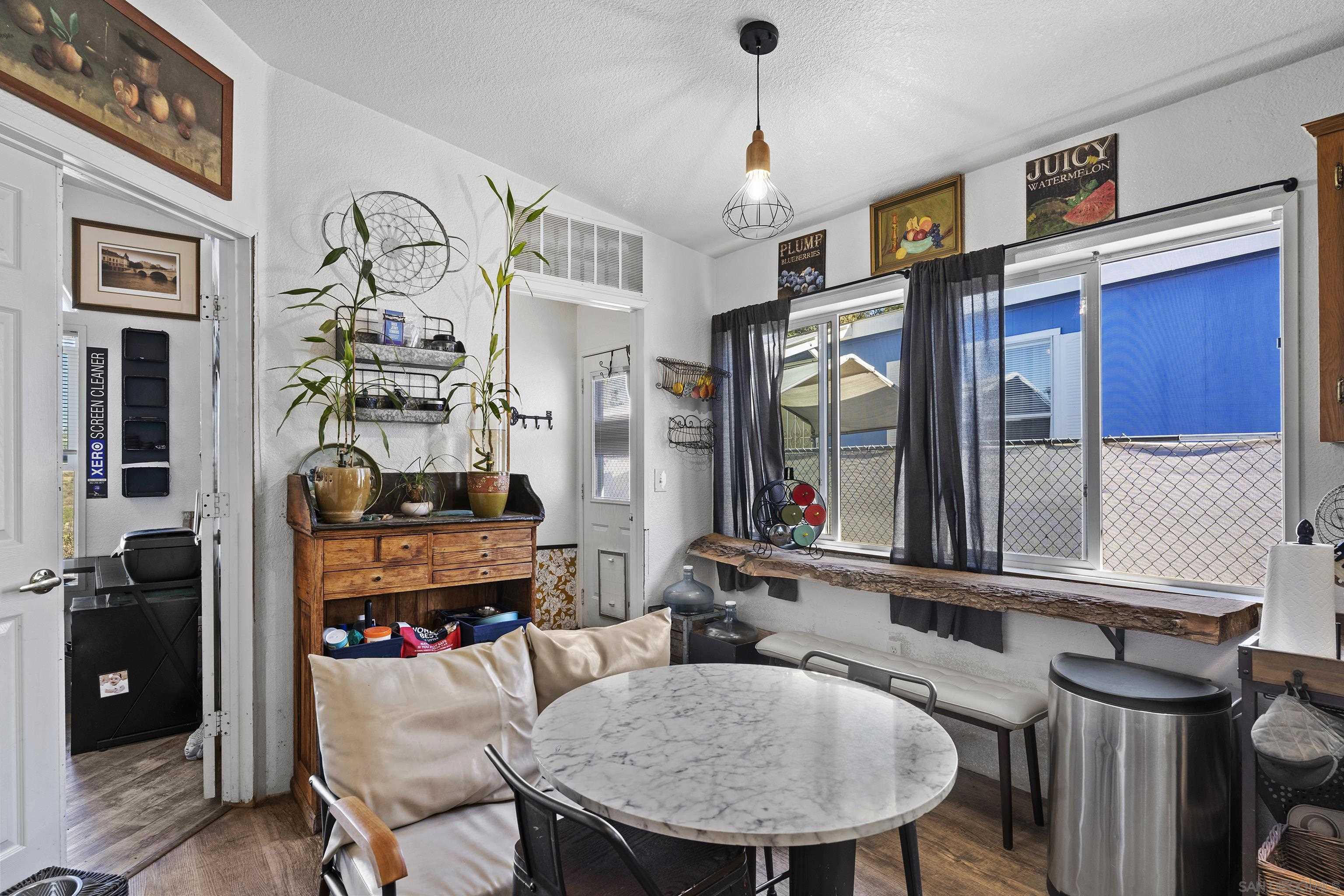 Detail Gallery Image 23 of 40 For 300  Thornton Dr  #4,  El Cajon,  CA 92021 - 4 Beds | 2 Baths