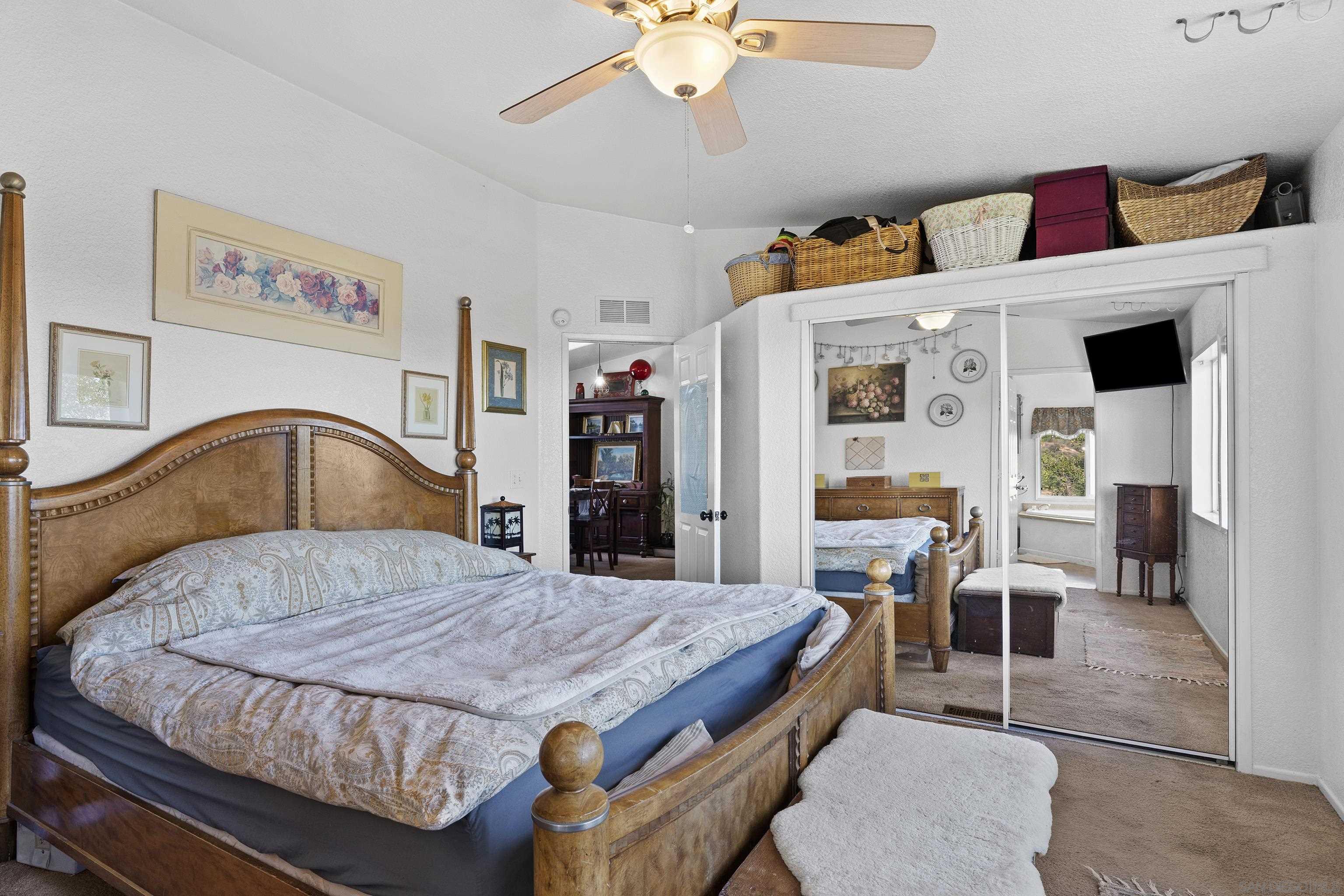 Detail Gallery Image 31 of 40 For 300  Thornton Dr  #4,  El Cajon,  CA 92021 - 4 Beds | 2 Baths