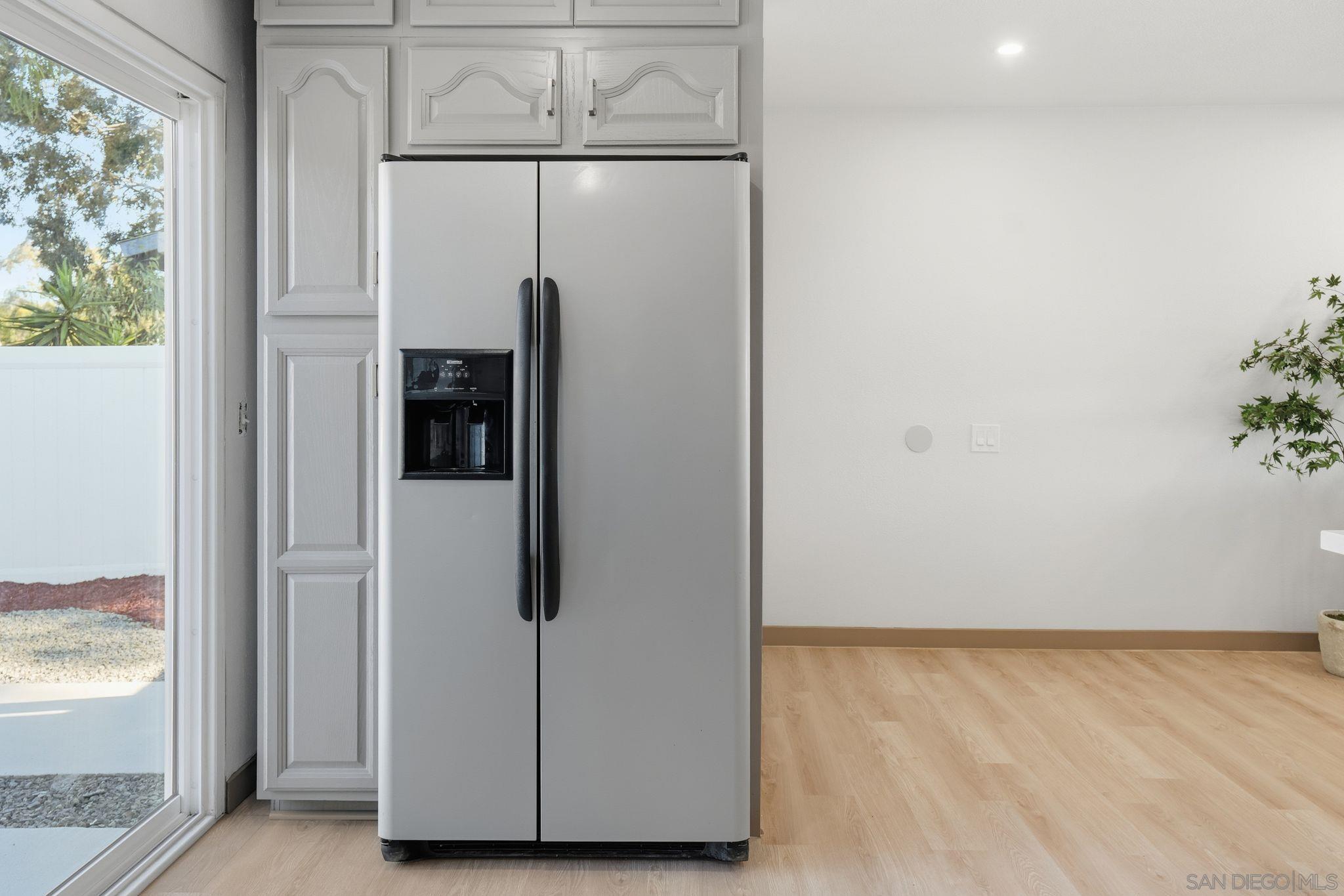 Detail Gallery Image 11 of 44 For 863   Leppert Street, San Diego,  CA 92114 - 3 Beds | 2 Baths